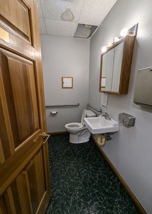 Suite C Restroom