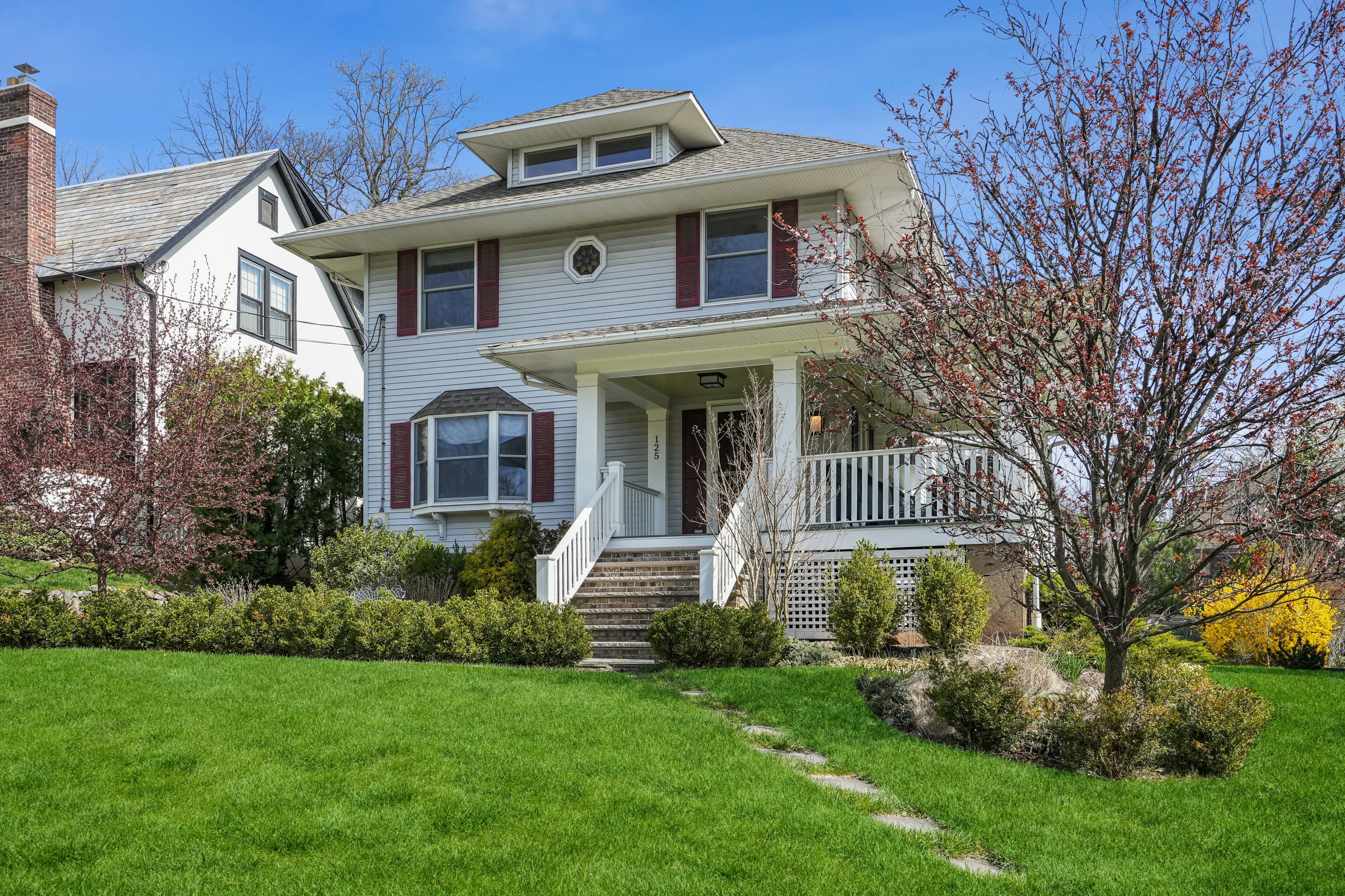 125 Cypress Street, Millburn, NJ 07041