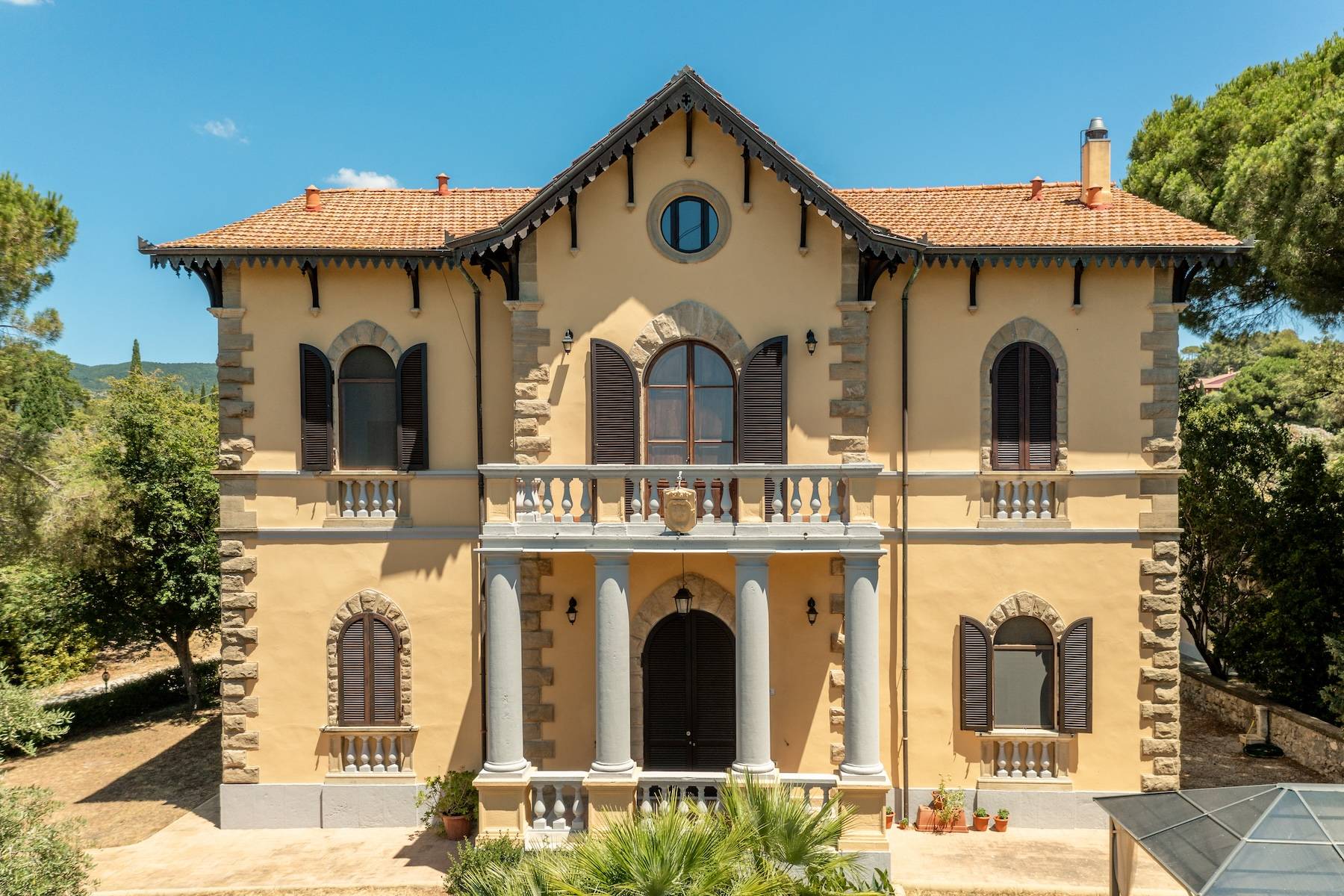 Art nouveau mansion with breathtaking sea view