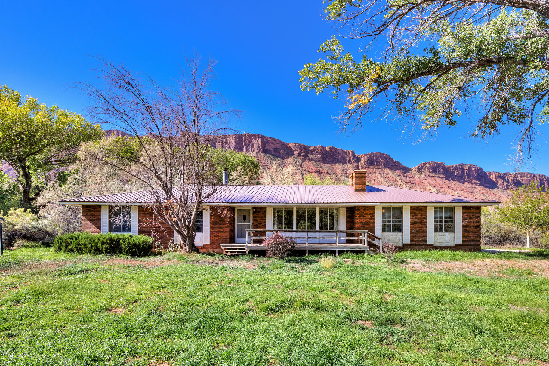 Double Lot Along Castle Creek in Castle Valley UT