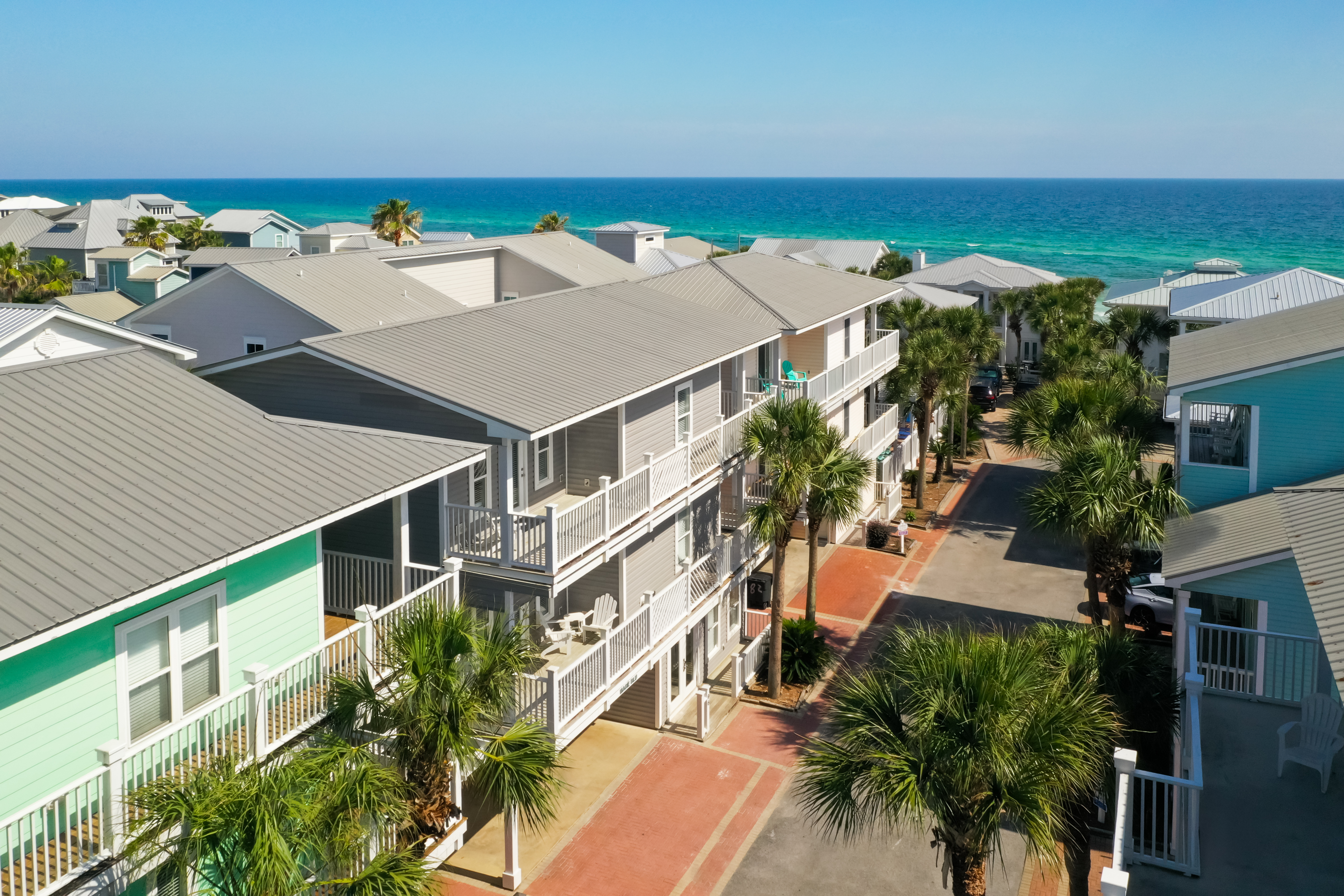 Large Three-Story Retreat Steps From Pool And Beach