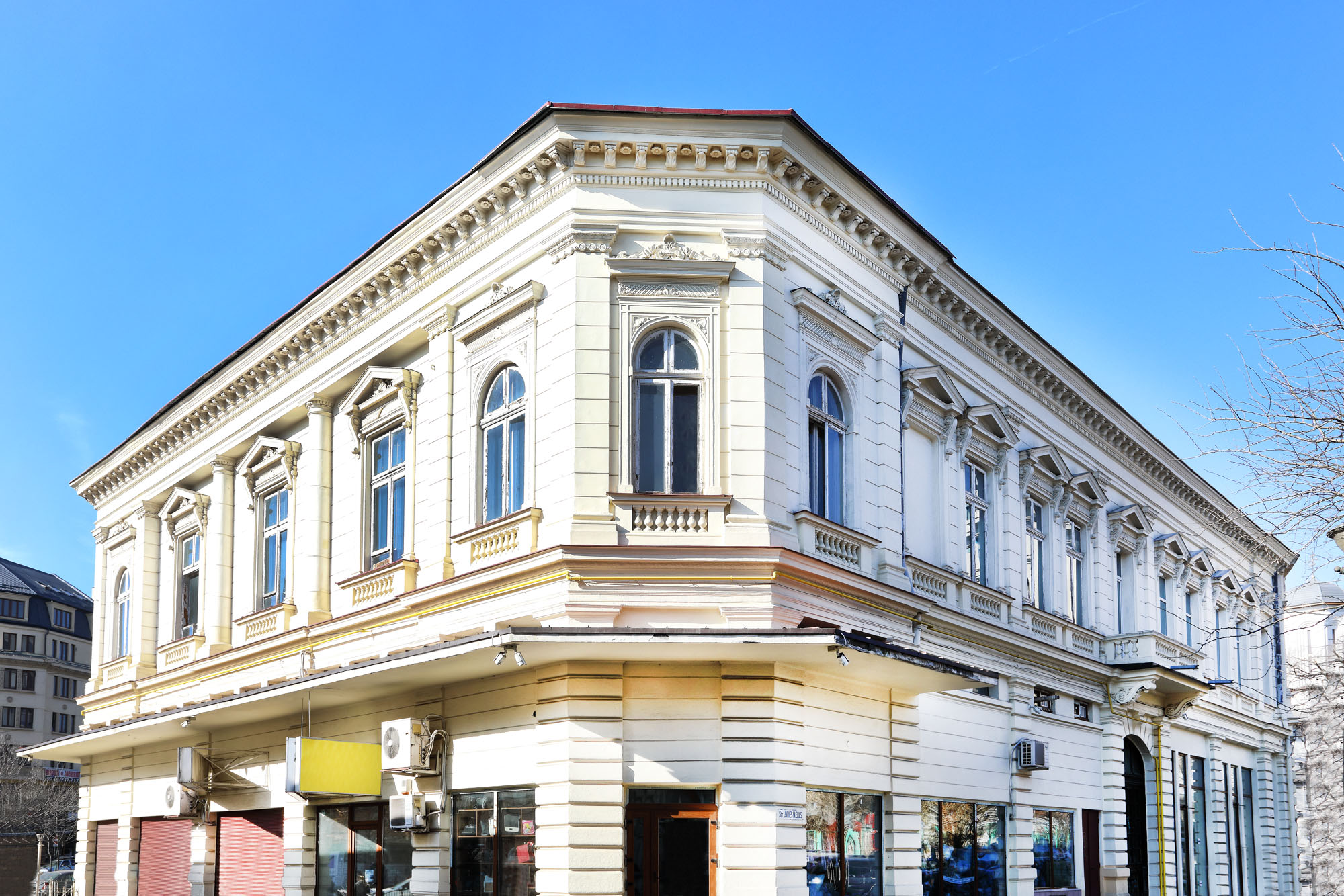 The House of Nicolae Dinischiotu in the Old Jewish Quarter