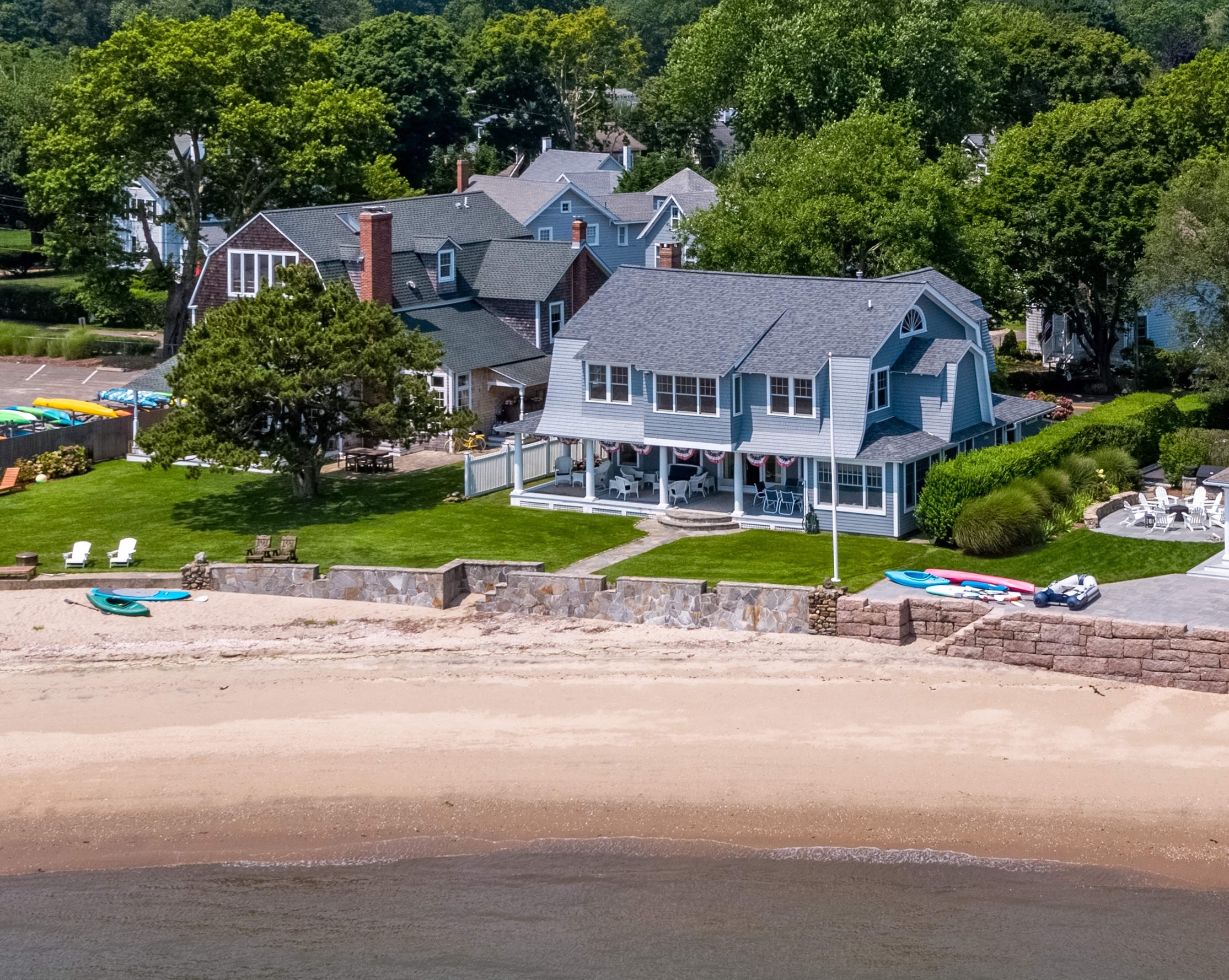 Landmark Property on Sandy Stretch of Historic Middle Beach