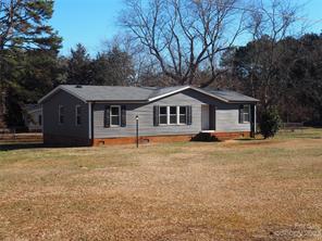 Chestnut Woods Dr, Kings Mountain, NC 28086