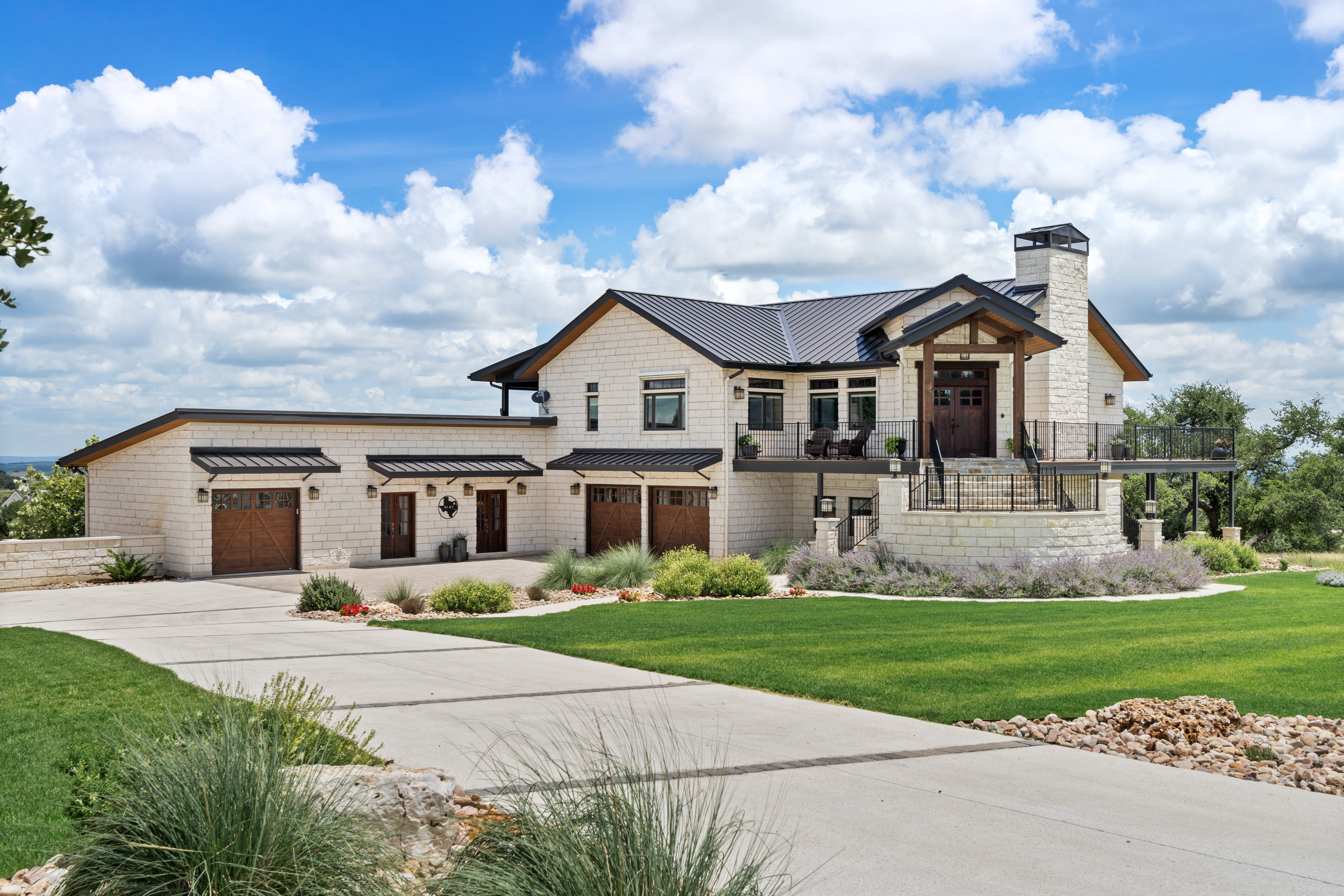 Hill Country Masterpiece with Panoramic Views