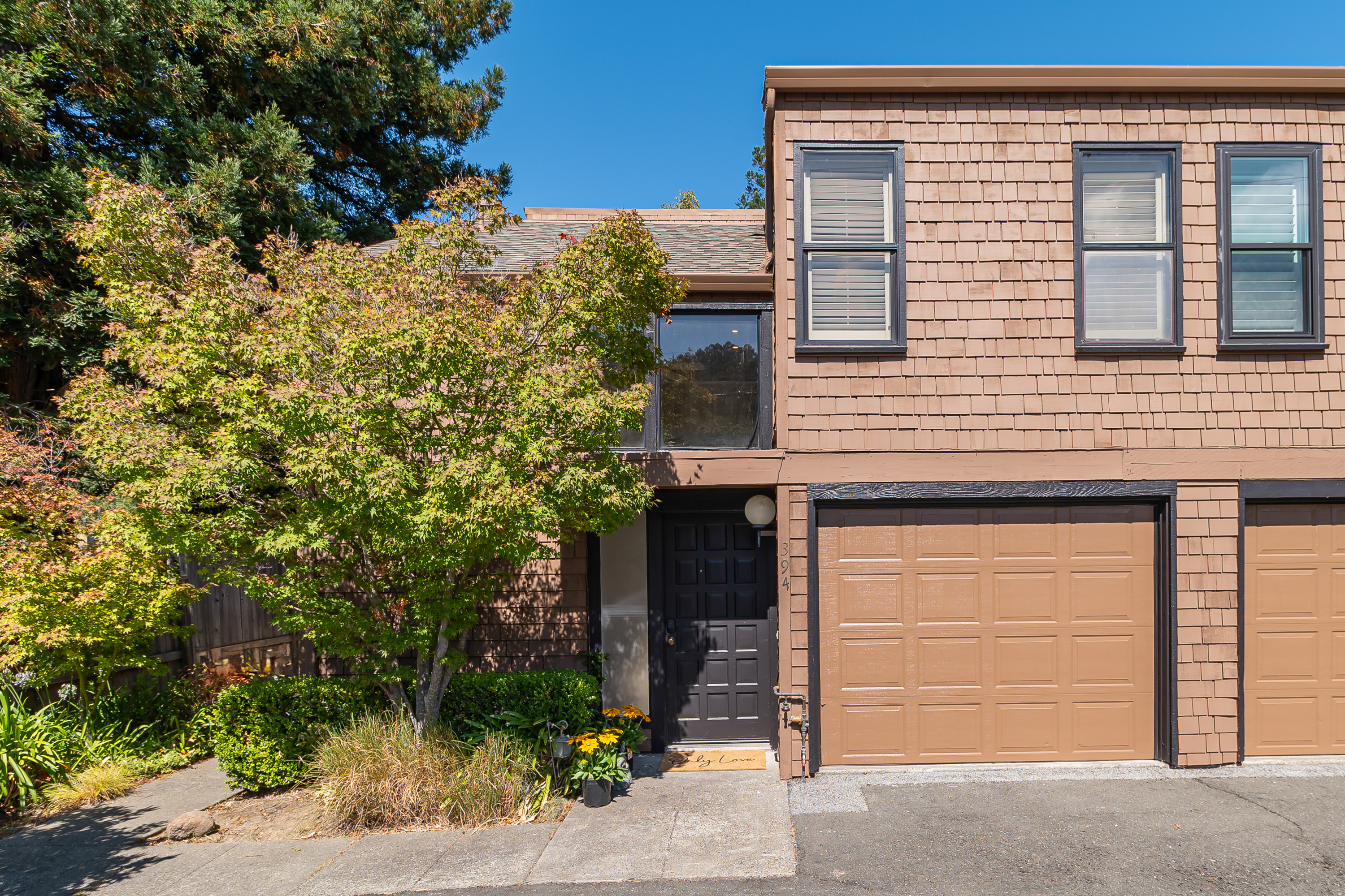 Move-In Ready Townhouse in Mill Valley