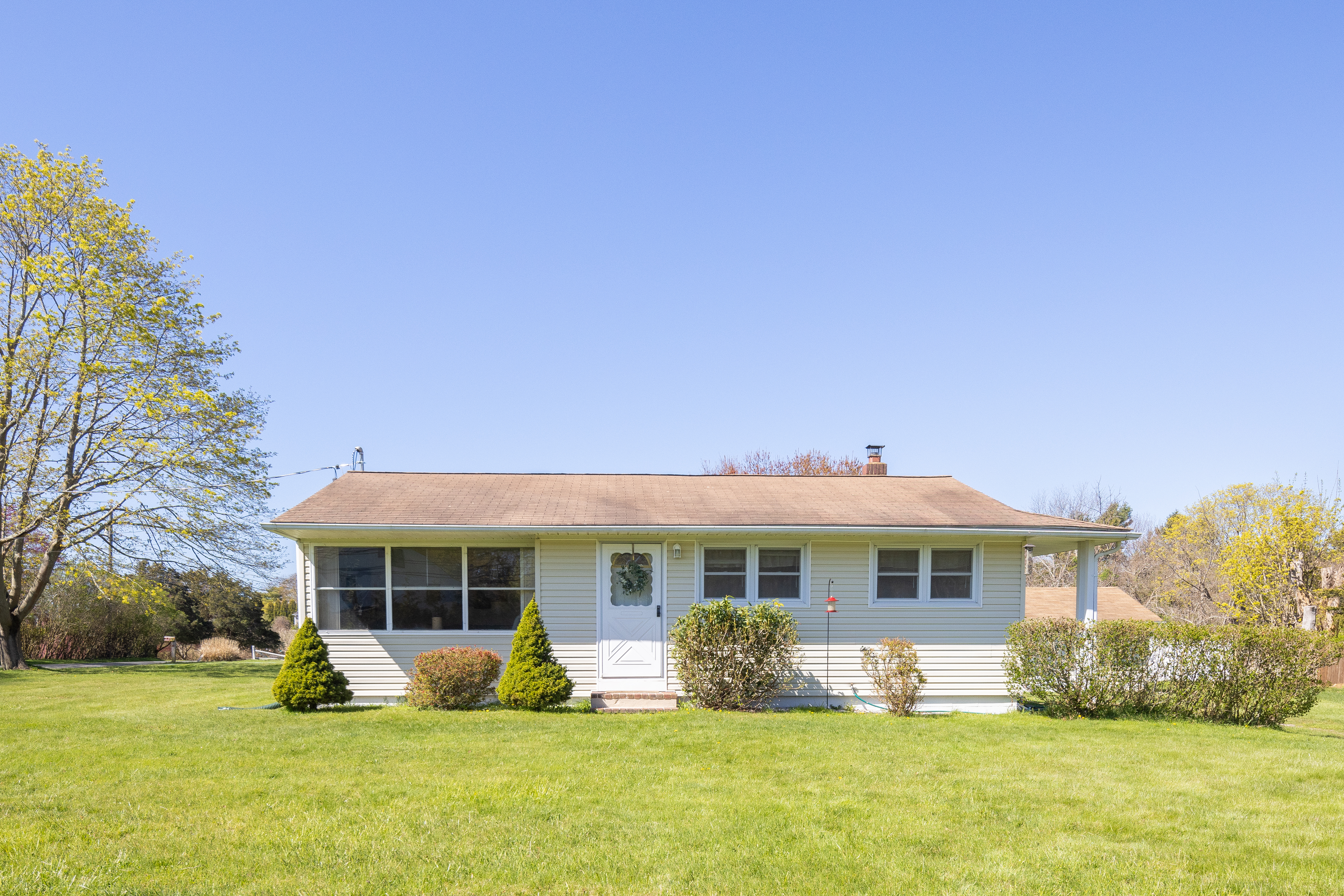 88 Atlantic Avenue, East Moriches, NY, 11940