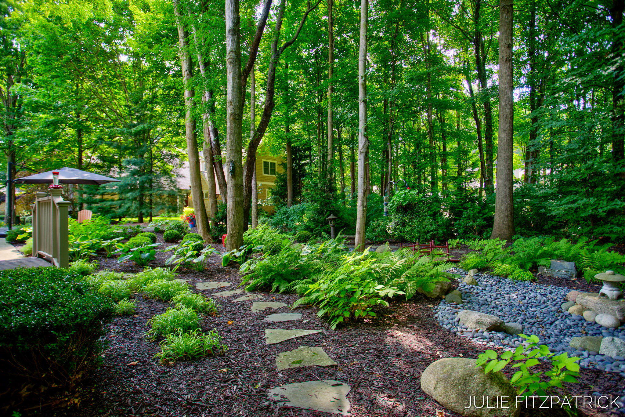 596 Old Macatawa Ct, Holland, MI 49423