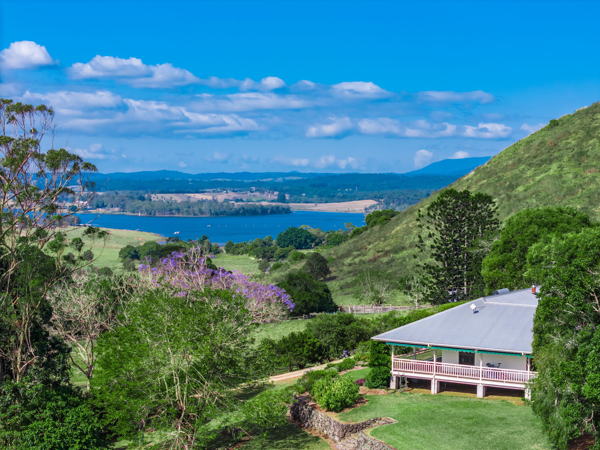 Historic ?Folly Farm?:  Peaceful, Private and Picturesque 103ha Triple Homestead