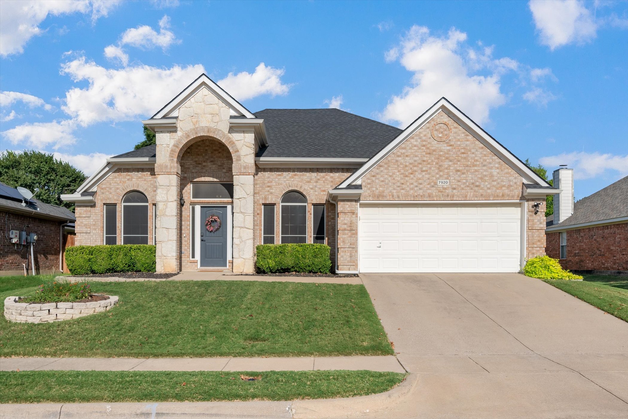 7920 Parkwood Plaza Drive,Fort Worth, TX, 76137