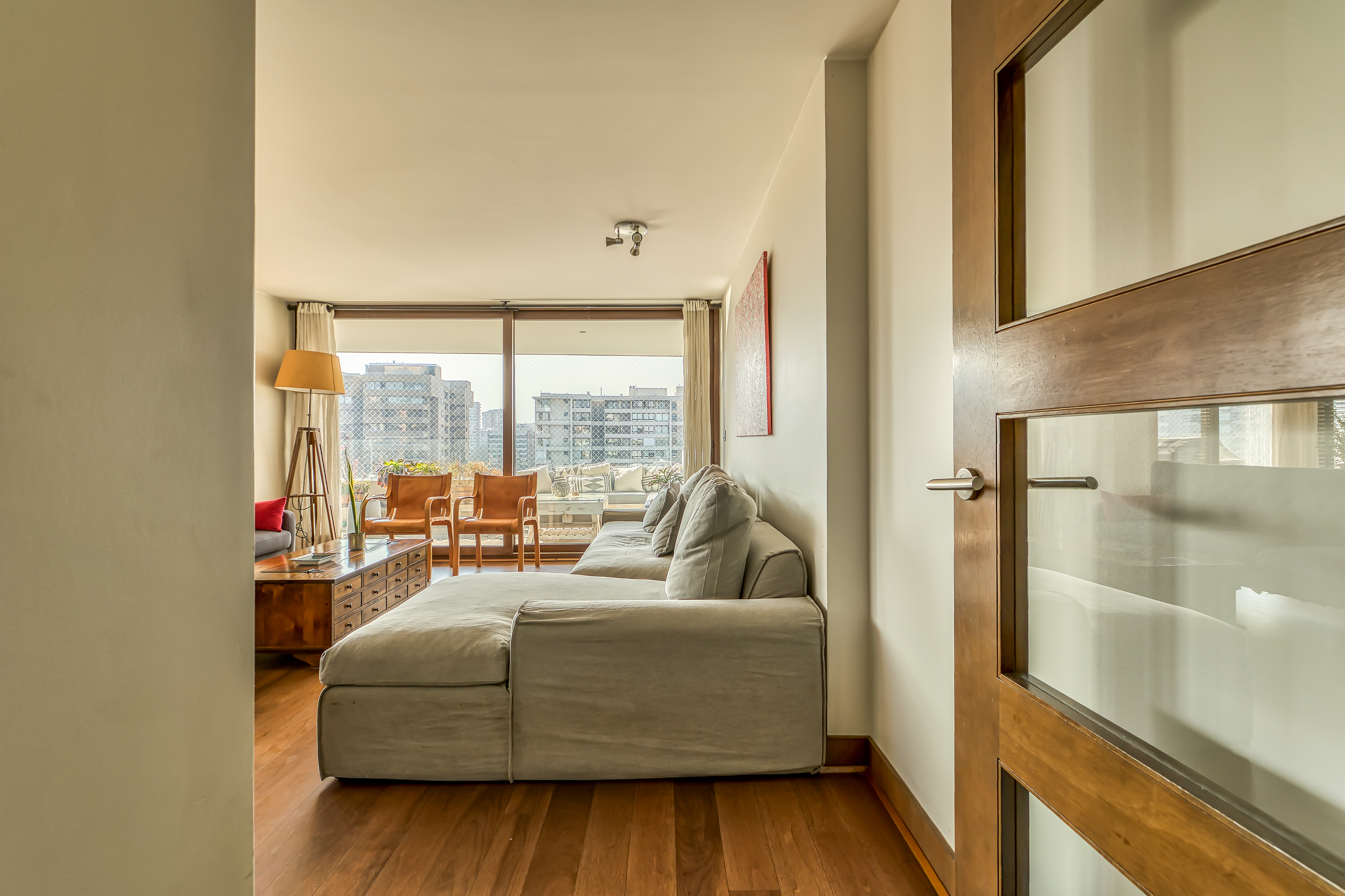 3-bedroom apartment in the Parque Arauco area.