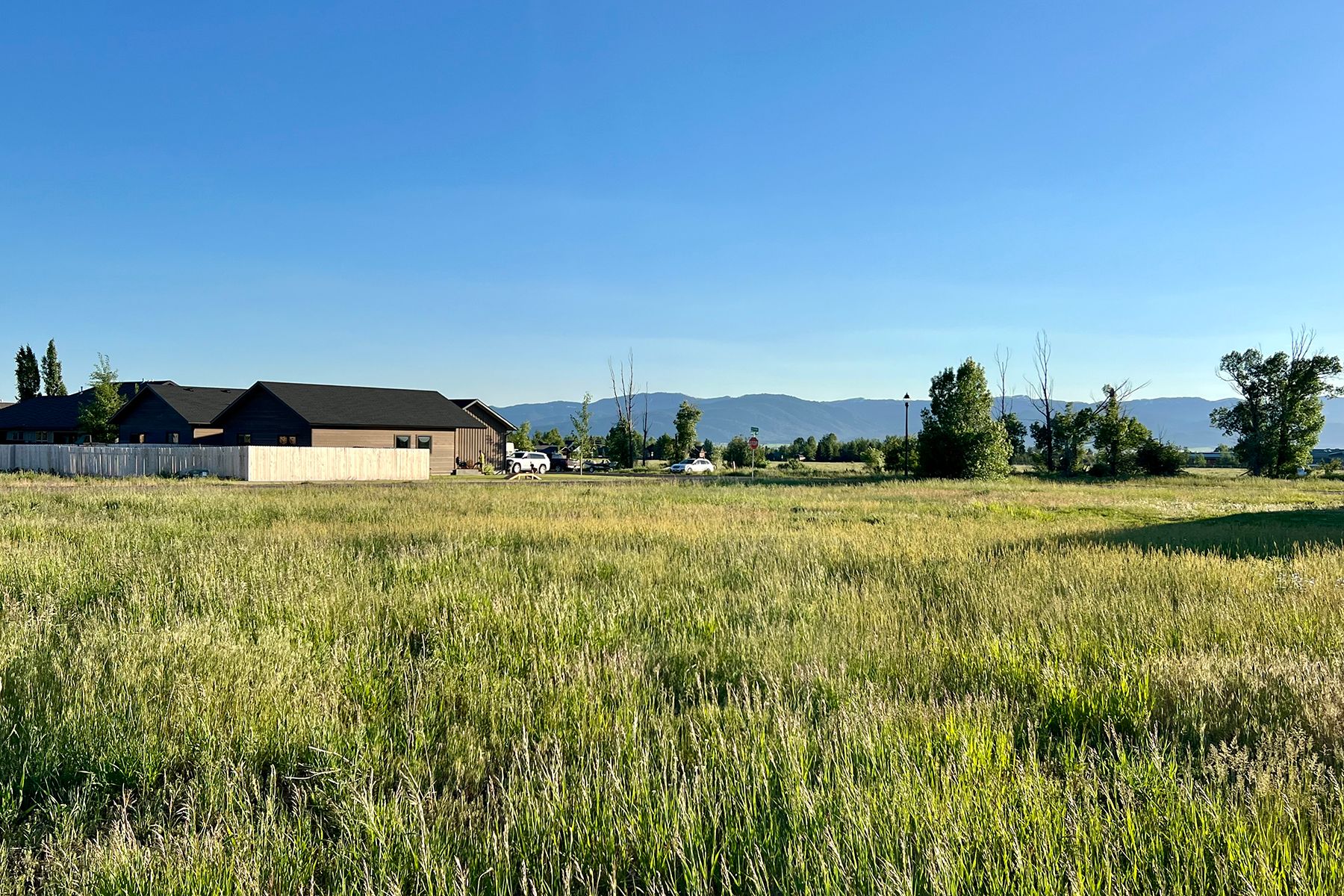 East-Facing Lot in Shoshoni Plains