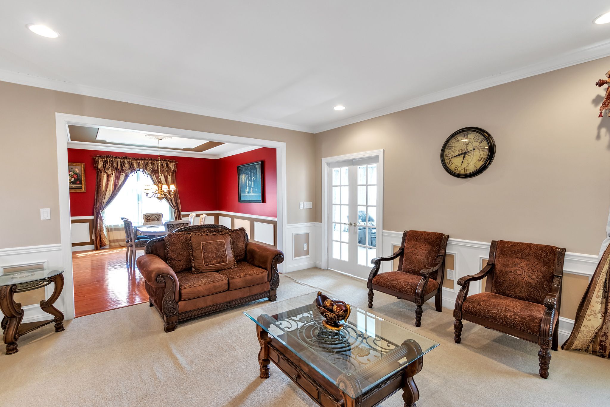 15 Linwood Dr, Monroe, NJ 08831