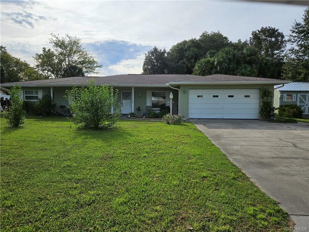 Michaelmas Ter, Crystal River, FL 34429