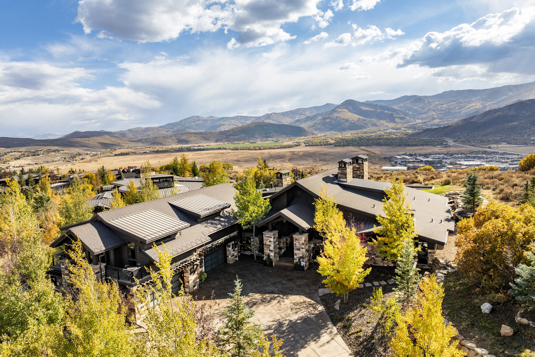 Elevate Your Lifestyle: Luxury Custom Home with Panoramic Ski Mountain Views