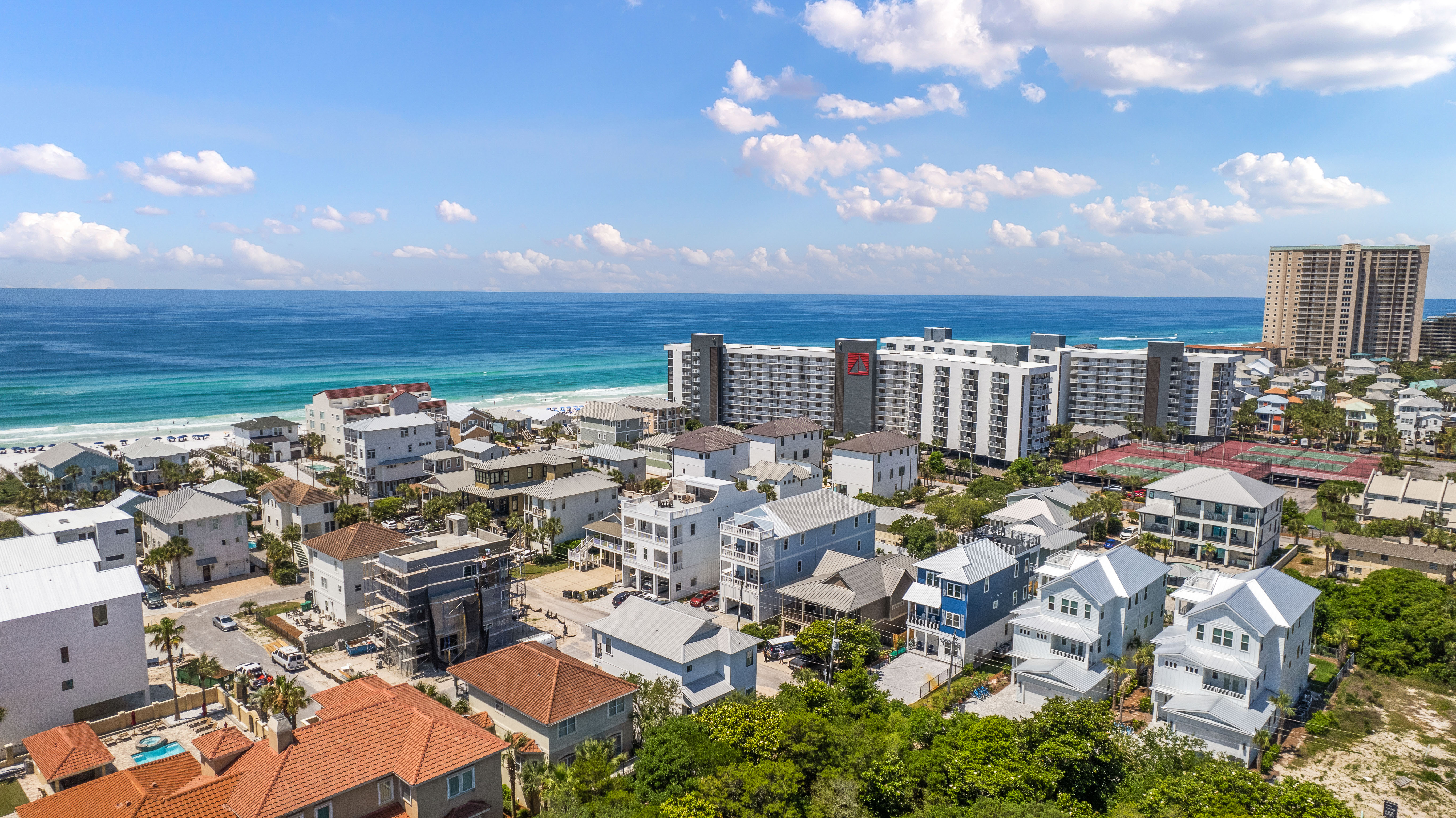 Multi-Level Home on Corner Lot With Gulf Views And Pool