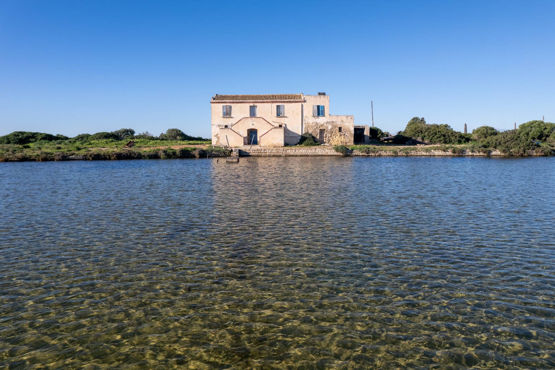 Pied dan s l'eau historic residence on Isola Lunga