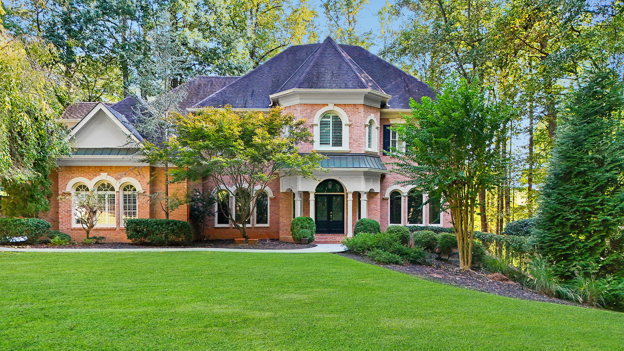 Magnificent Estate on the 12th Hole of the Jack Nicklaus Championship Course