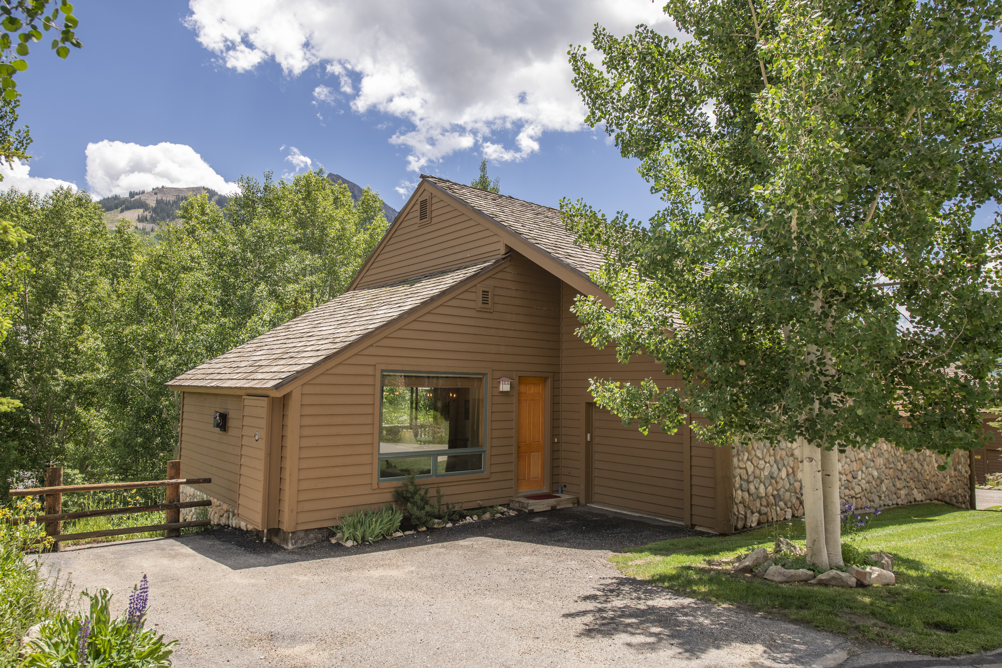 Welcome to the Villa's at Mt. Crested Butte