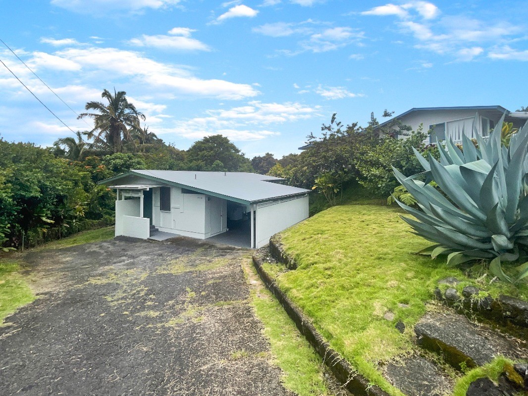 Kaieie Rd, Papaikou, HI 96781
