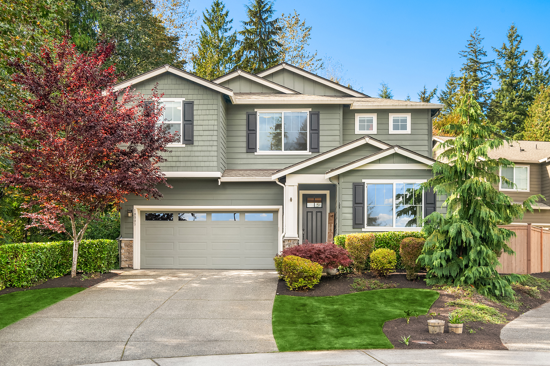 Luxury Living in Lake Stevens