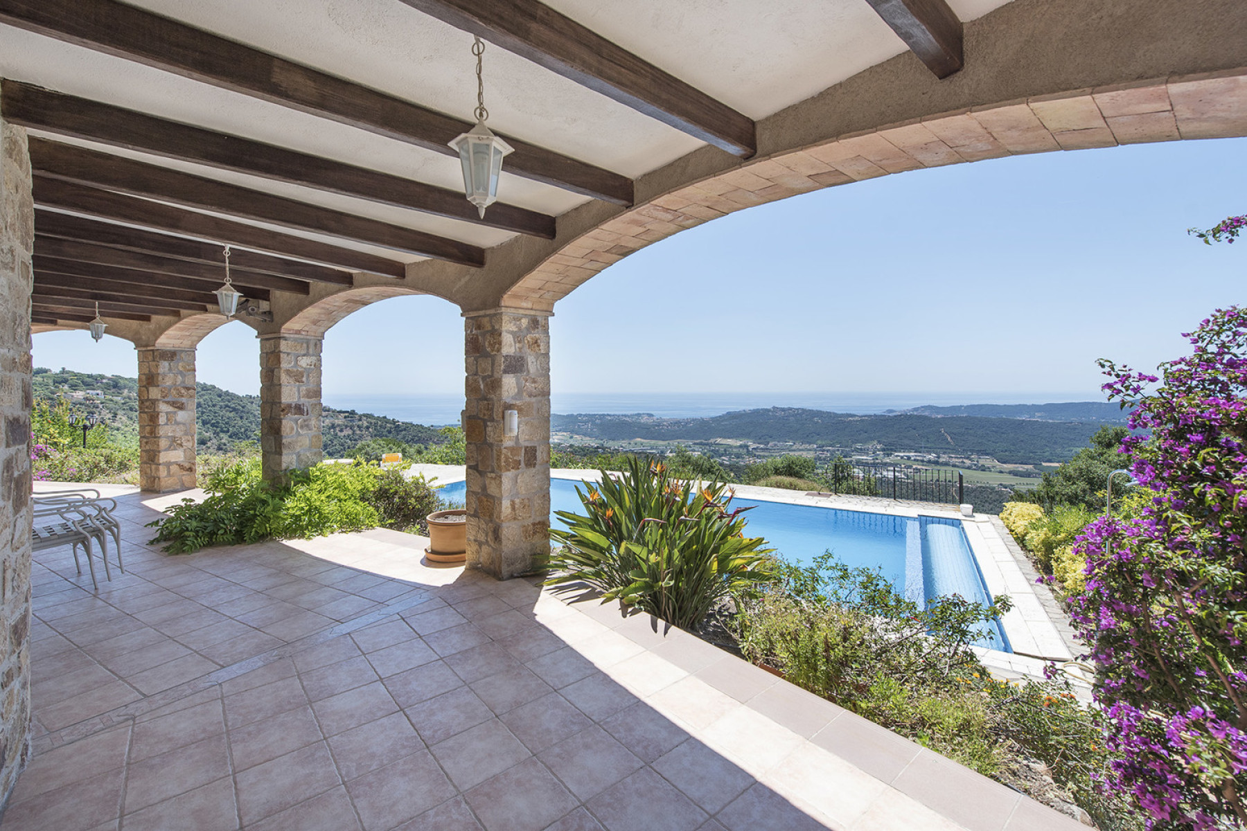 Welcoming house with stunning sea views