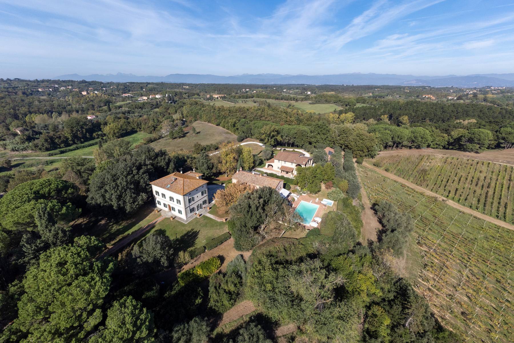 Unique estate in the Florentine countryside