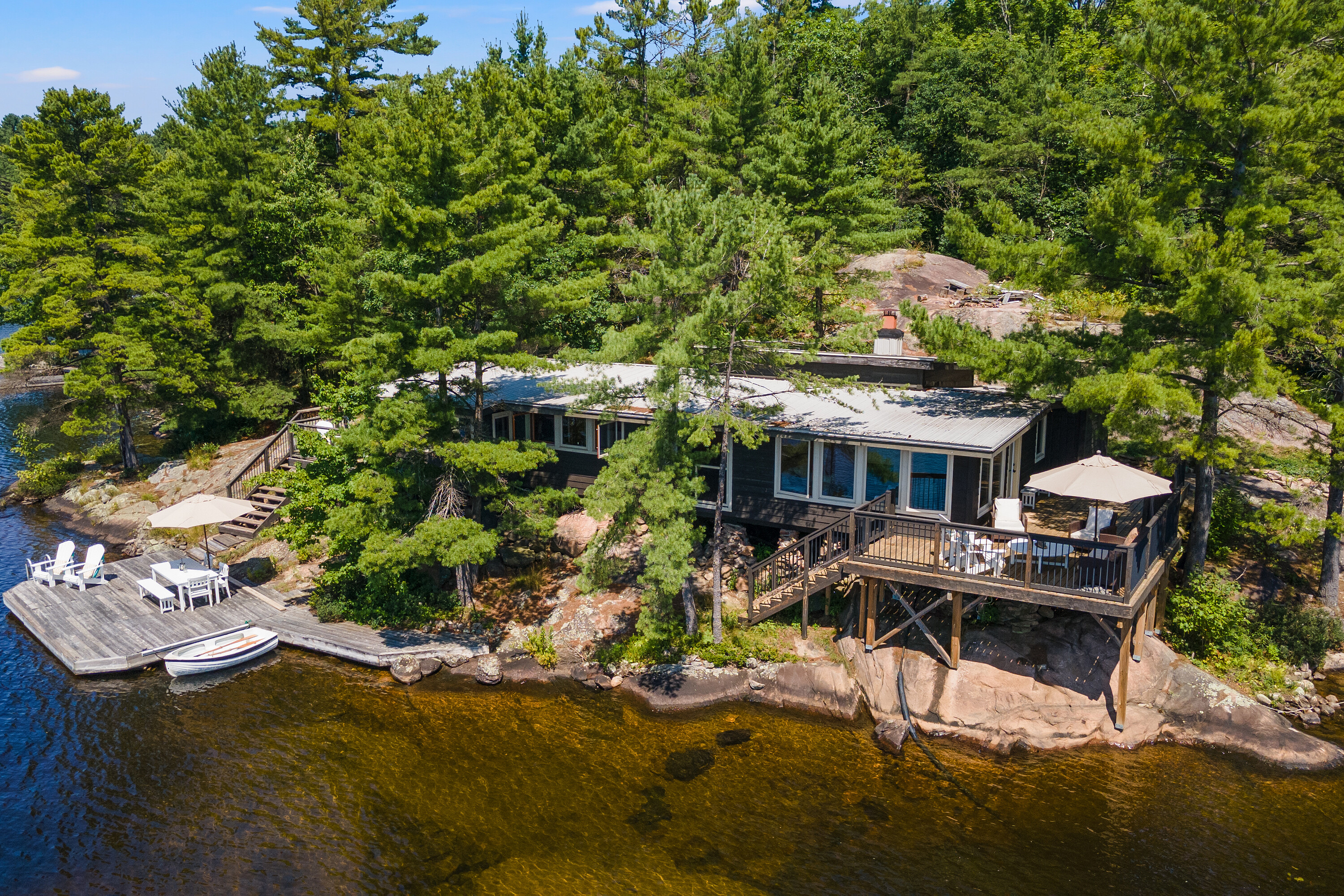 Charming Muskoka Cottage