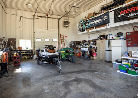 9276-Leroy-Island-Rd-Wolcott-NY-Excellent-Storage-Space-10-LargeHighDefinition