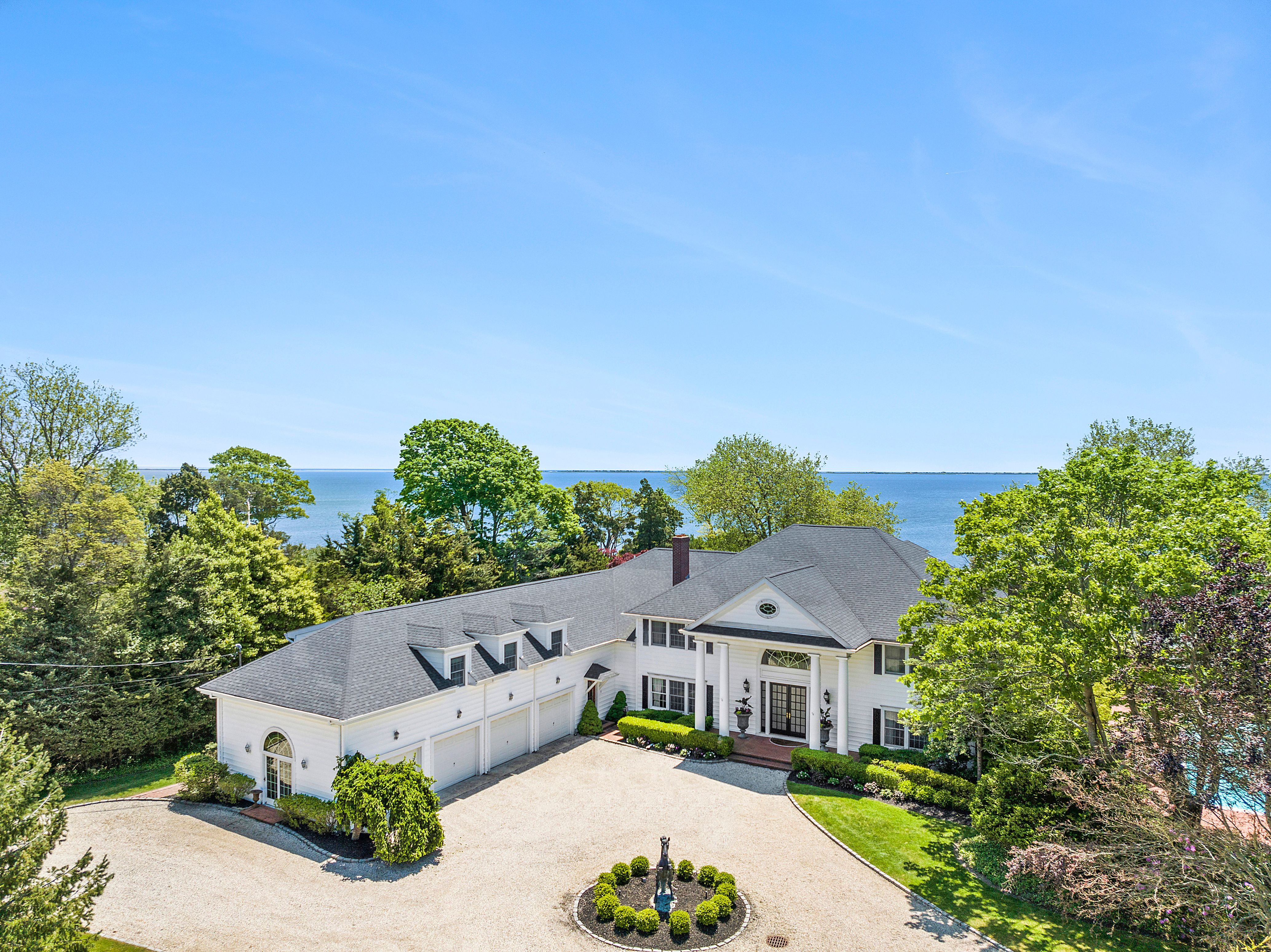 8 Titus Lane,Bellport Village, NY, 11713