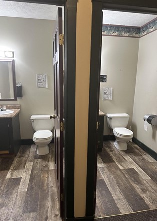 2 Bathrooms shared with other 5 Offices