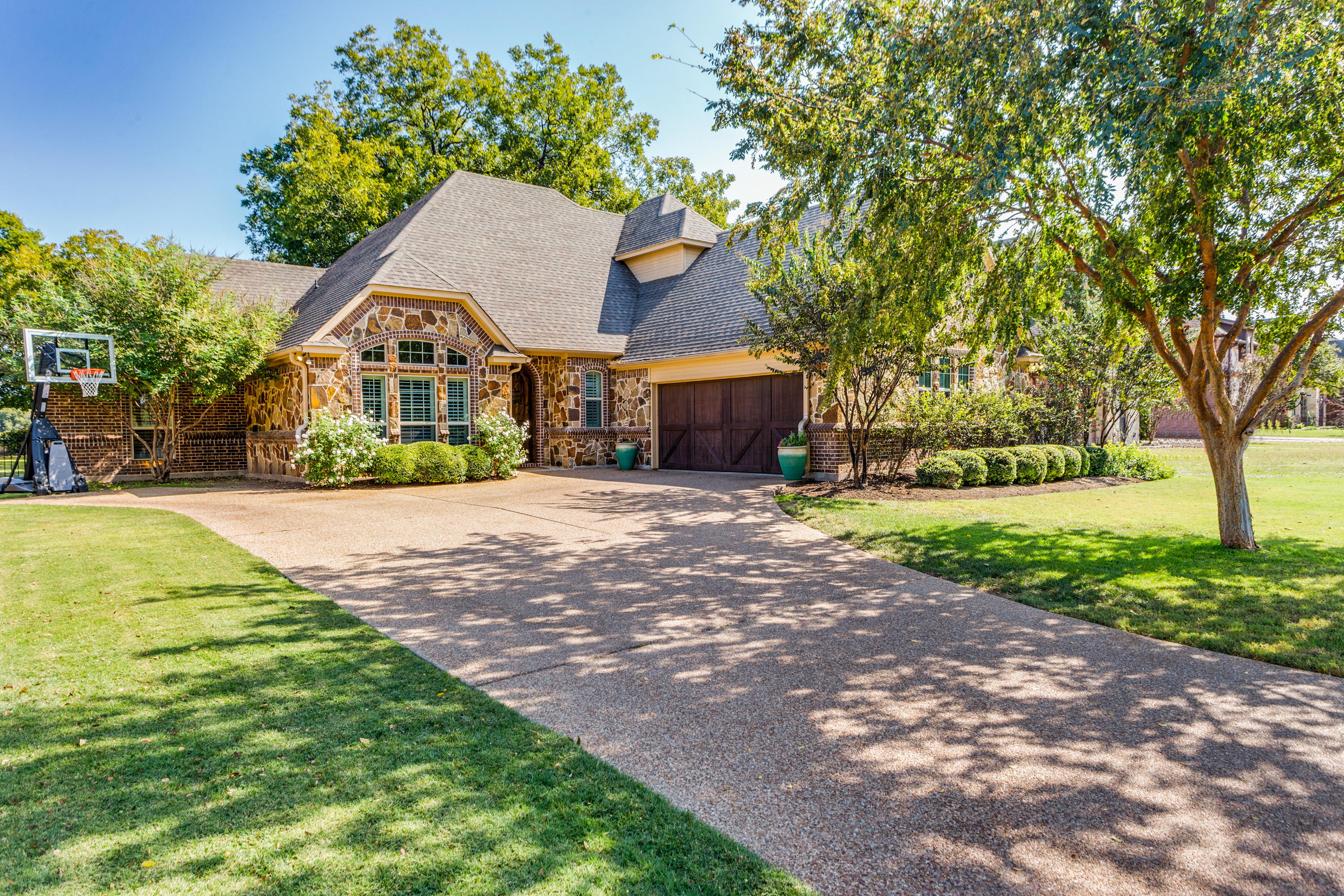 Exceptional Opportunity in Aledo’s Coveted Split Rail Golf Course Community