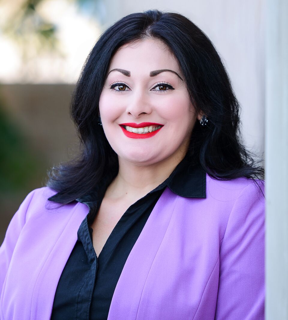 Veronica Ibarra , USA Real Estate Agent CENTURY 21 Global