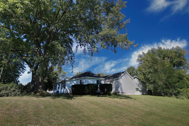 Saginaw Rd, Vassar, MI 48768 #1