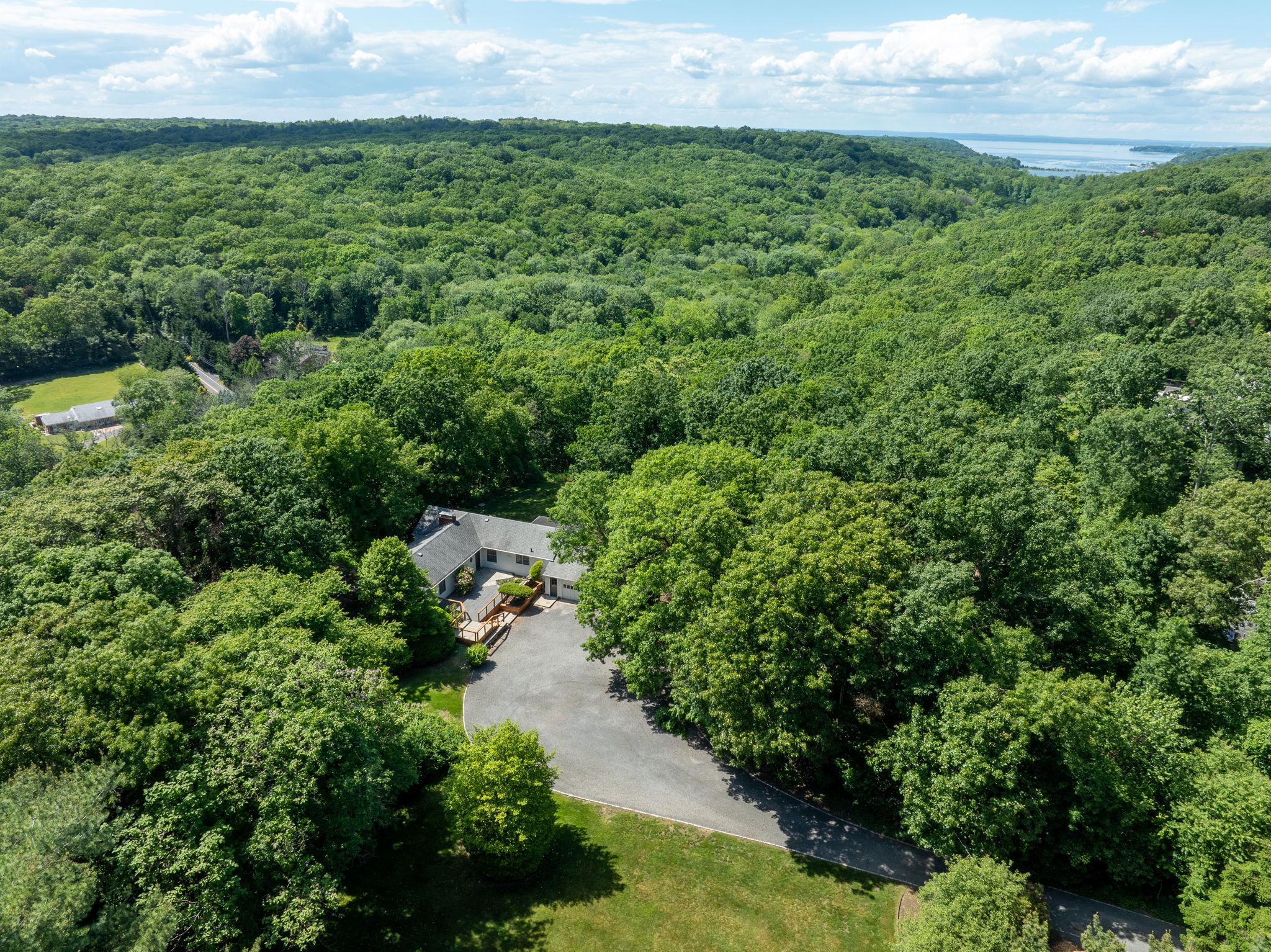 3 South Run, Cold Spring Harbor, NY, 11724