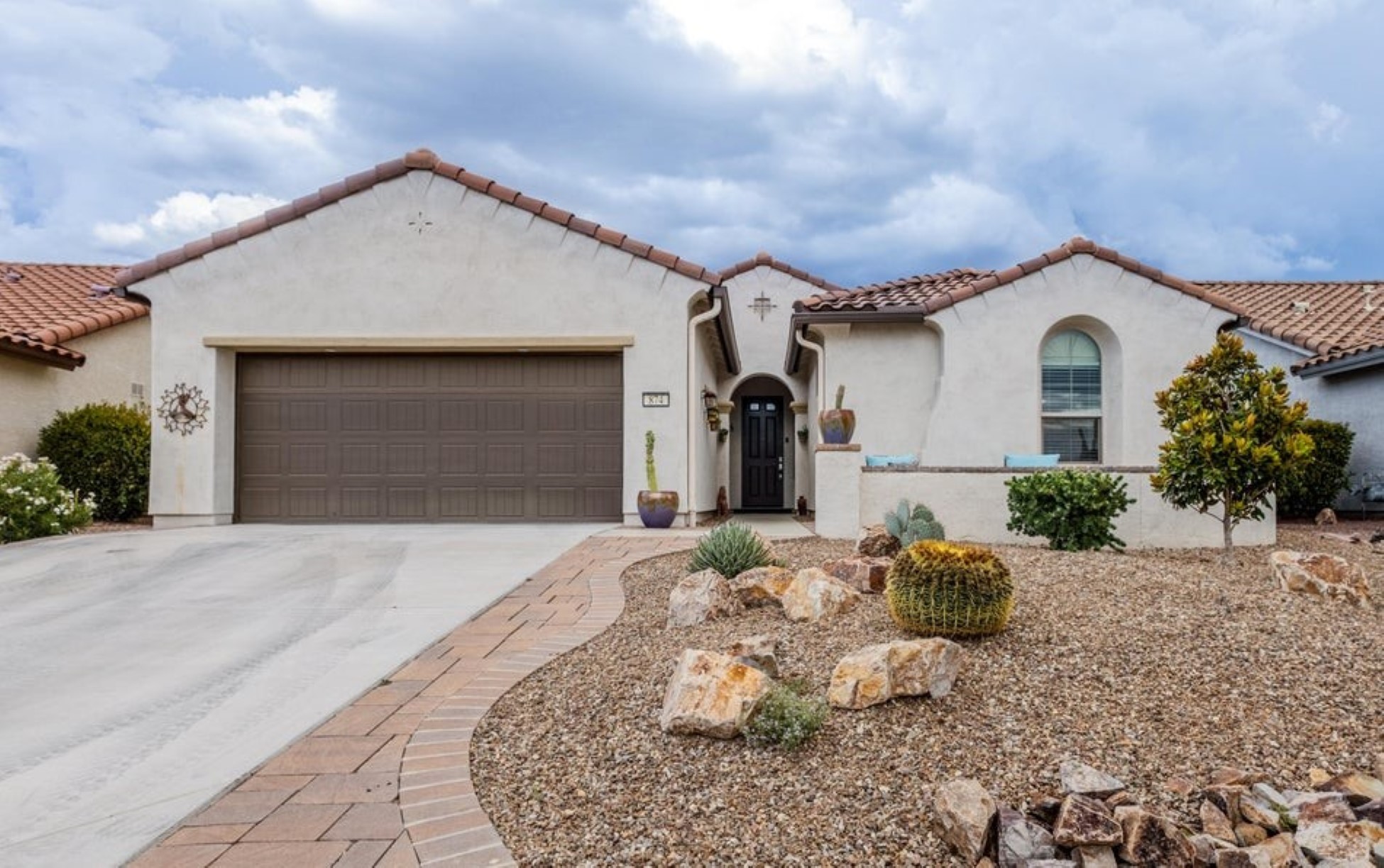 874 N Turquoise Vista Drive, Green Valley, AZ 85614