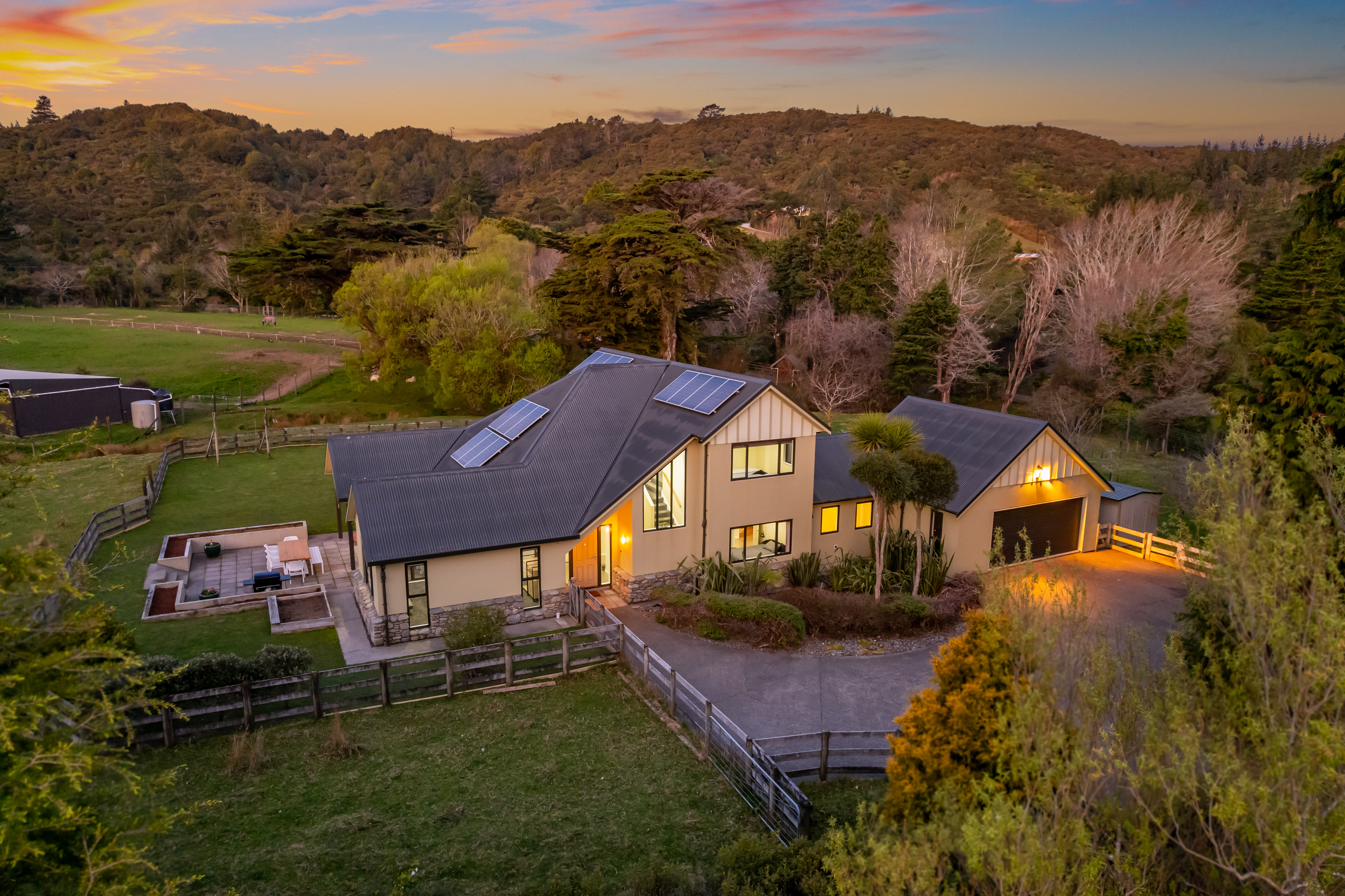 1031C Blue Mountains Road, Blue Mountains, Upper Hutt