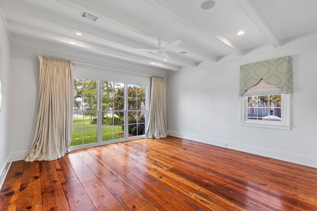 3235 Henderson Bayou Rd, Lake Charles, LA 70605