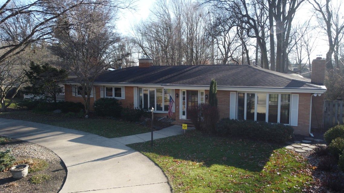 Timberlane Dr, Saint Joseph, MI 49085