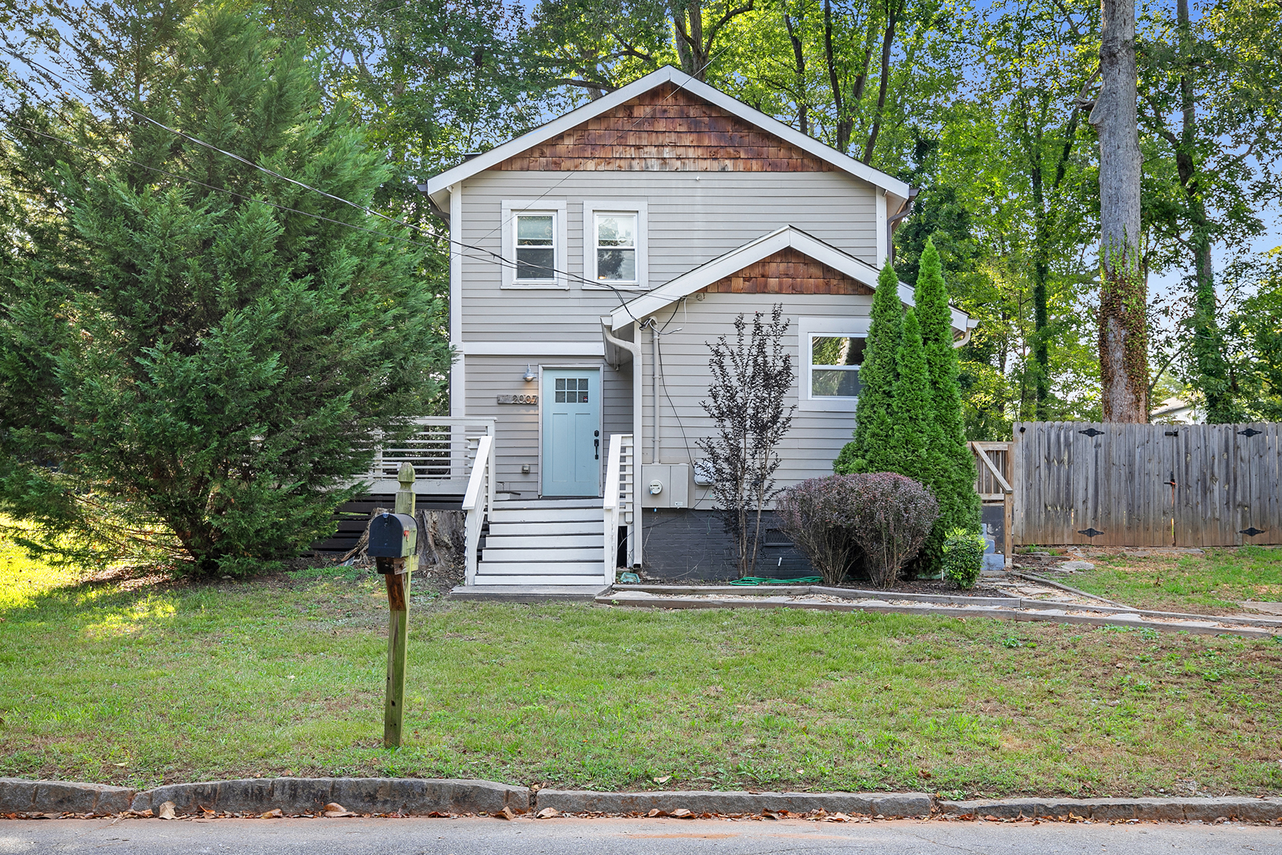 Charming Home in East Lake Terrace