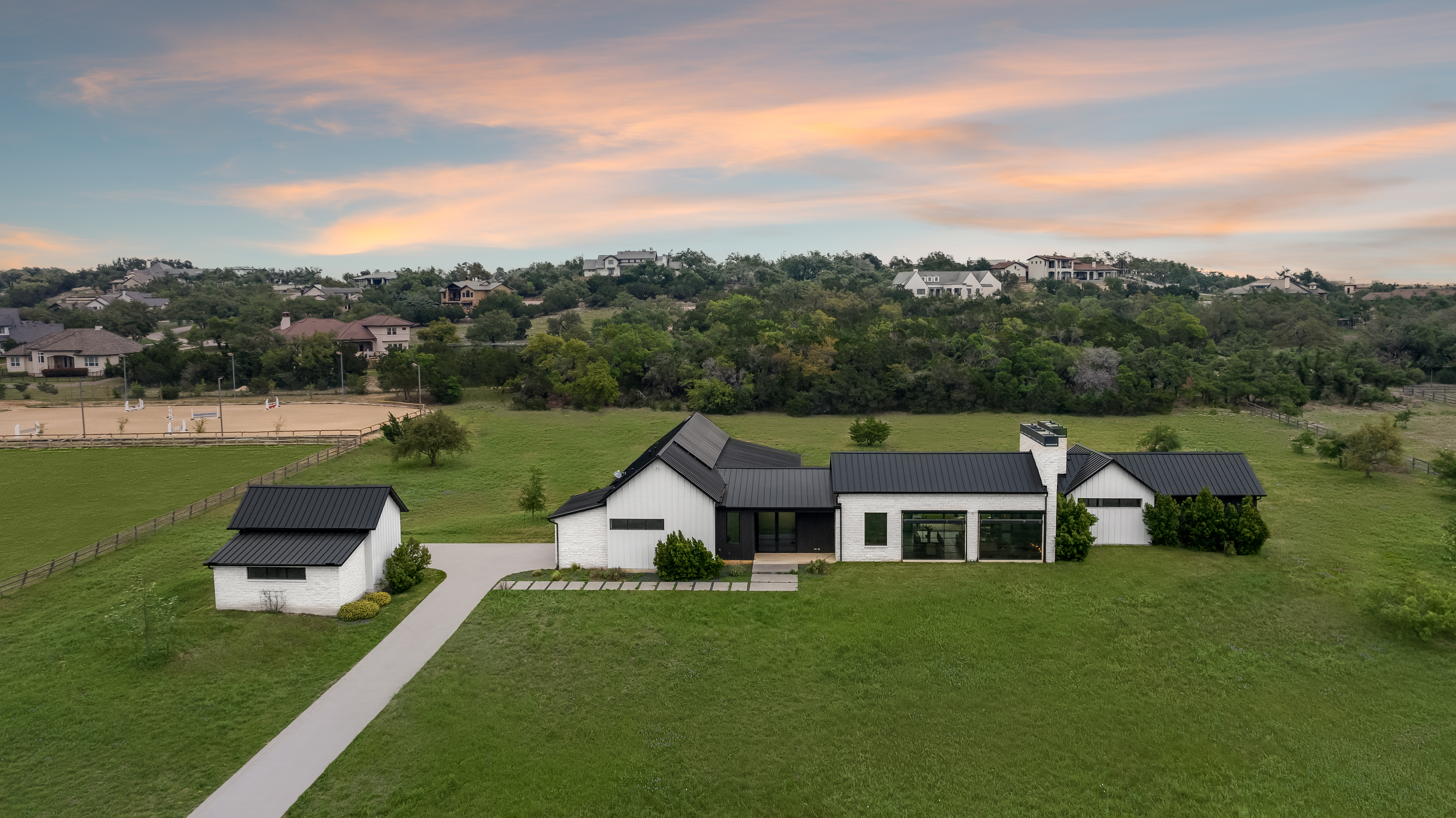 Hill Country Contemporary Equestrian Estate