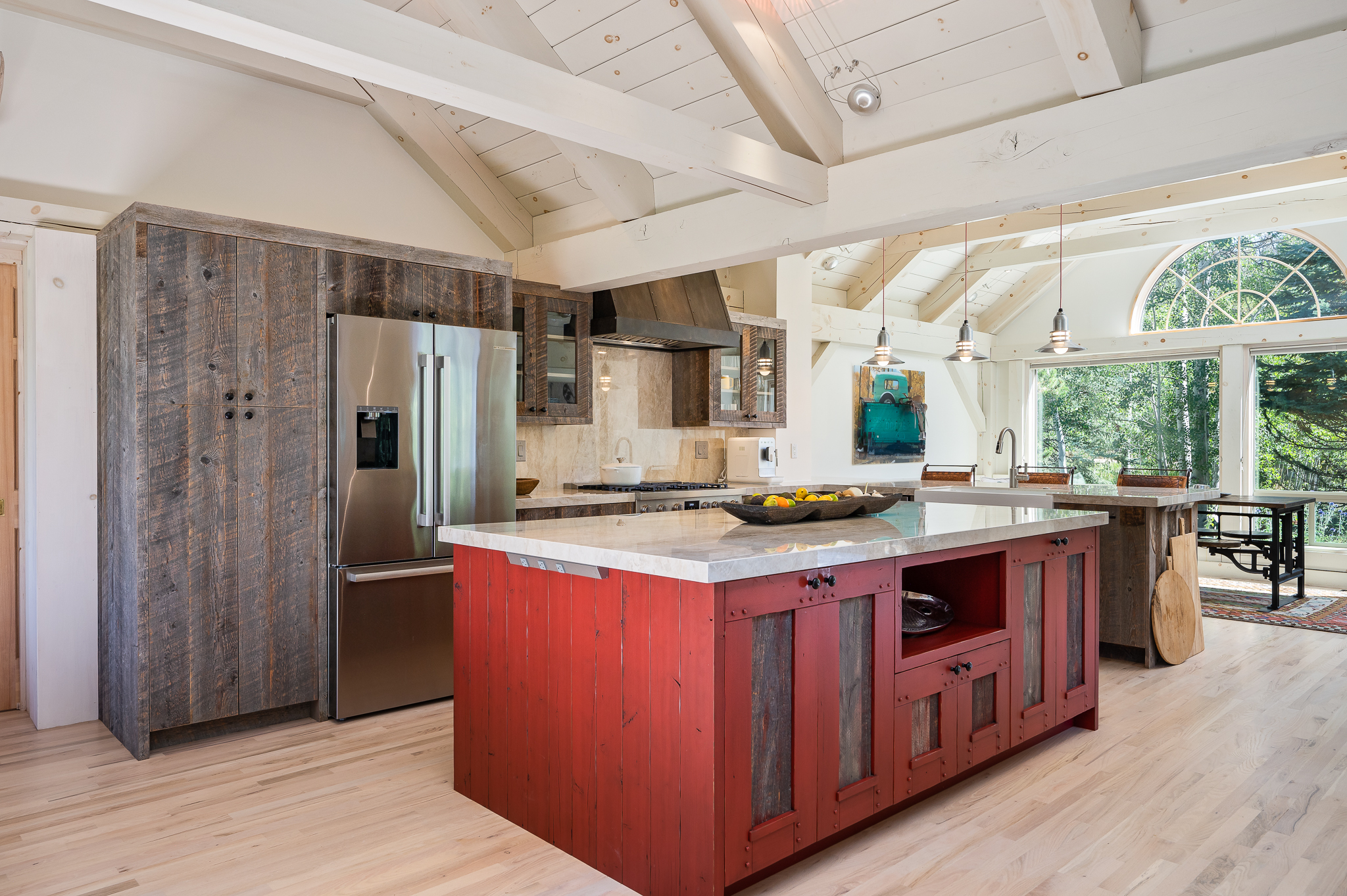 Stunning Timberpeg Home in Ouray Ranch.