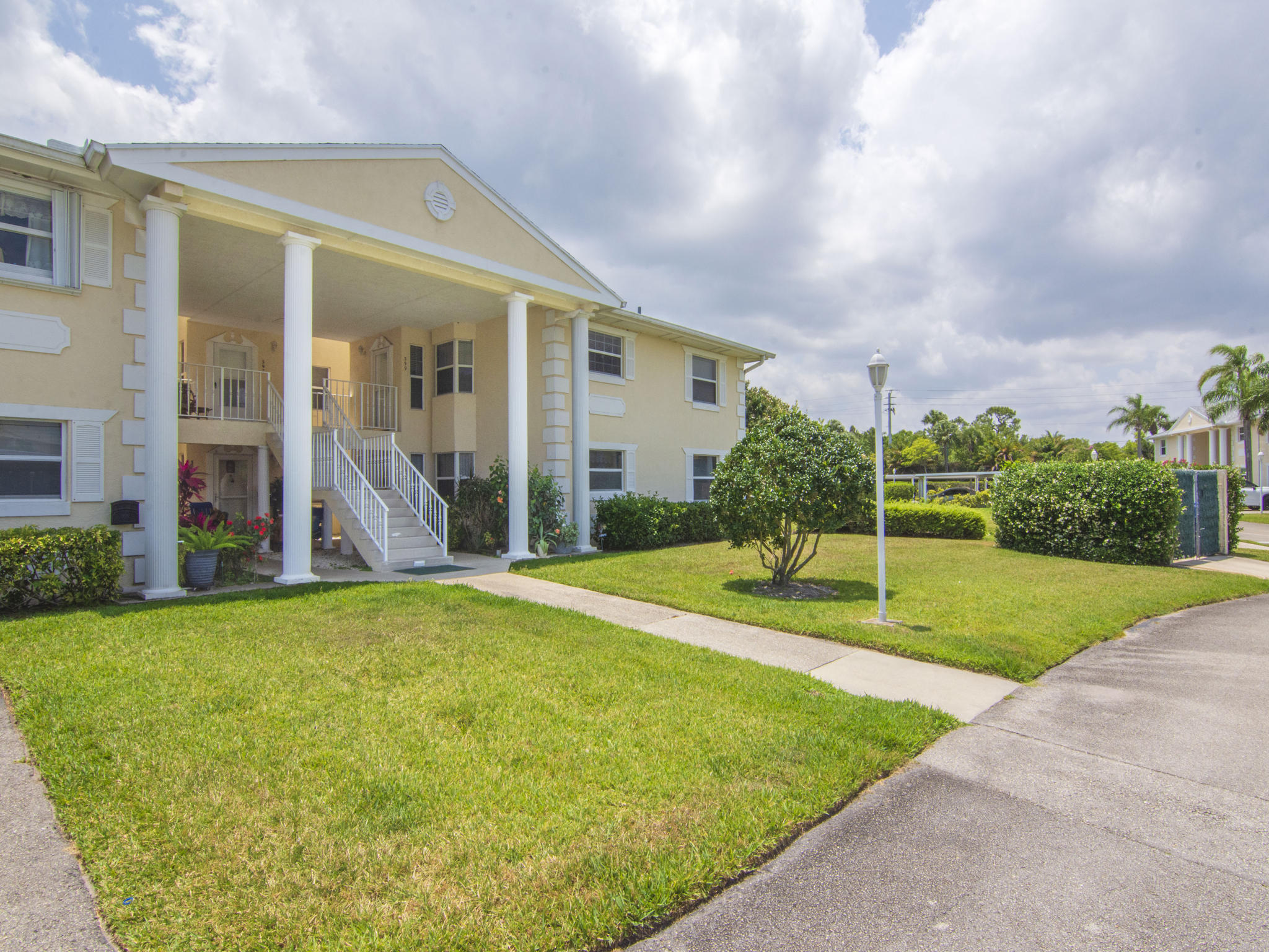 397 Grove Isle Circle, #397, Vero Beach, FL