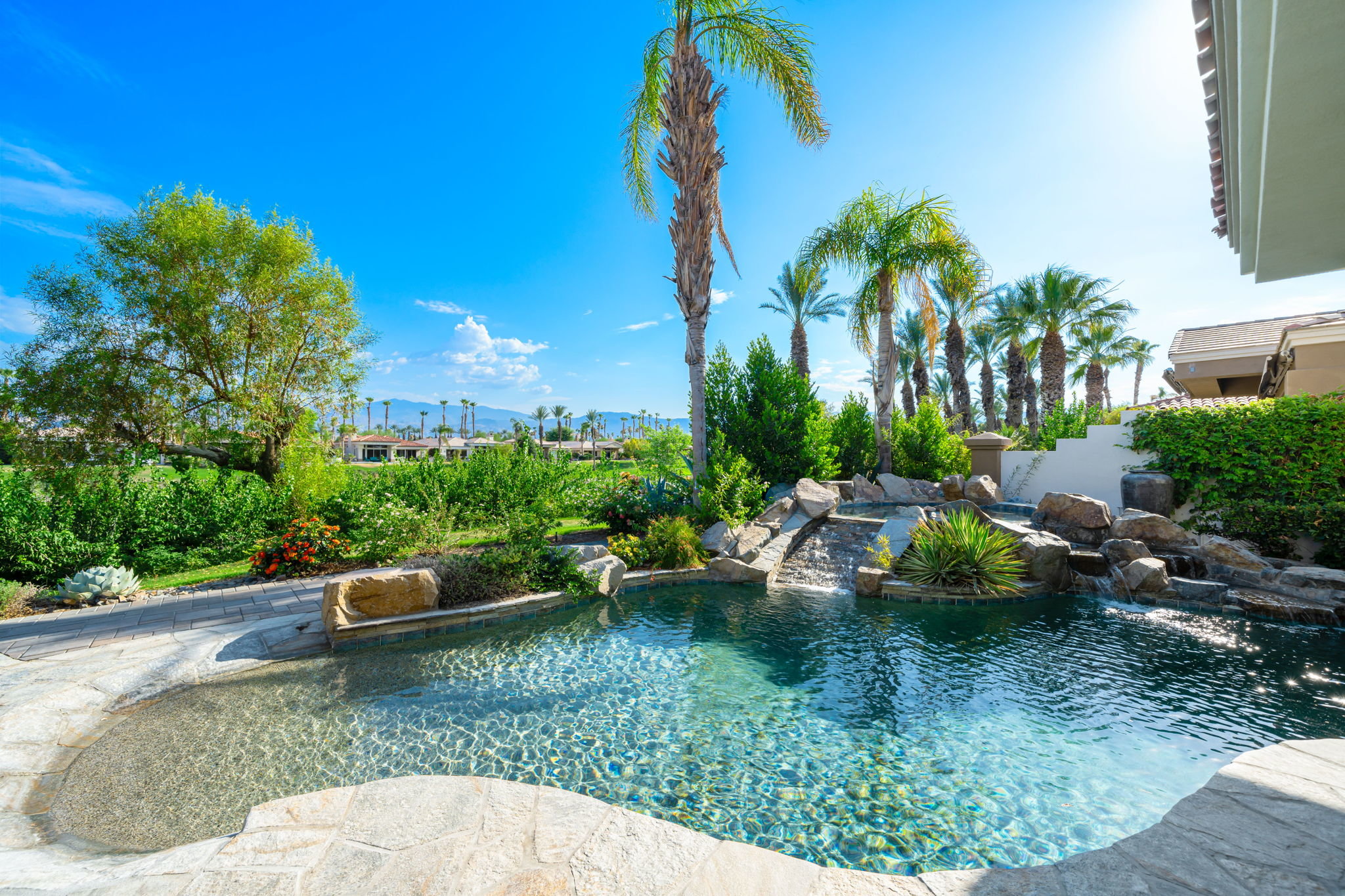 165 White Horse Trail,Palm Desert, CA, 92211