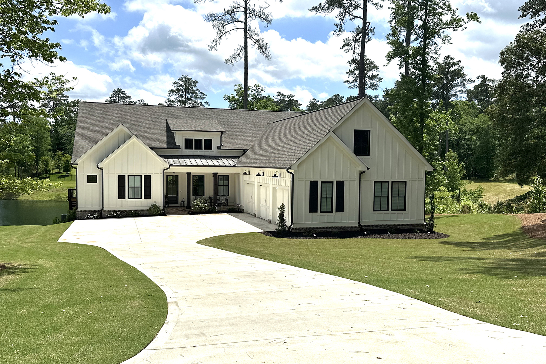 Live Your Best Lake and Golf Life in New Construction Home