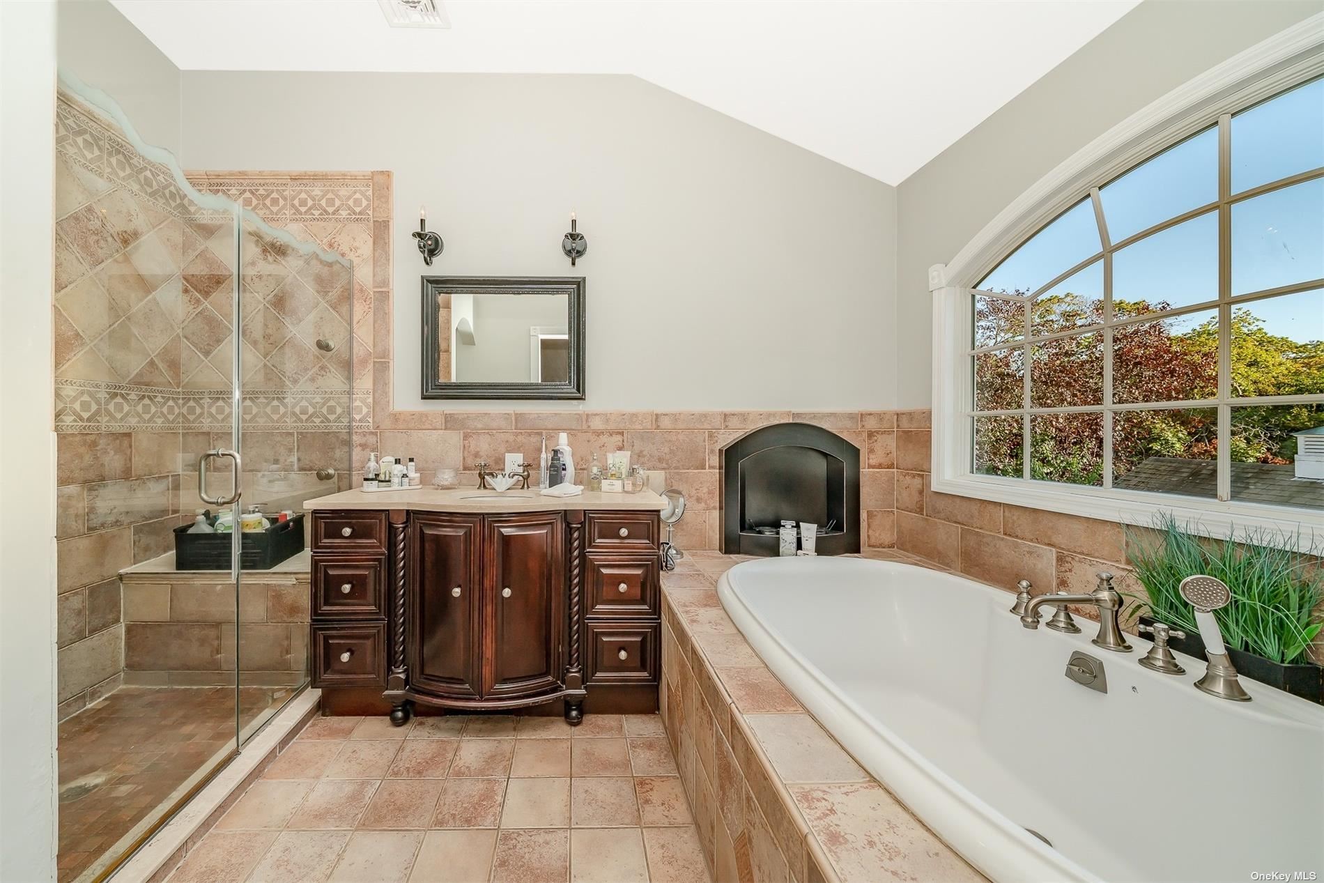 26 Franklin St, Amityville, NY 11701