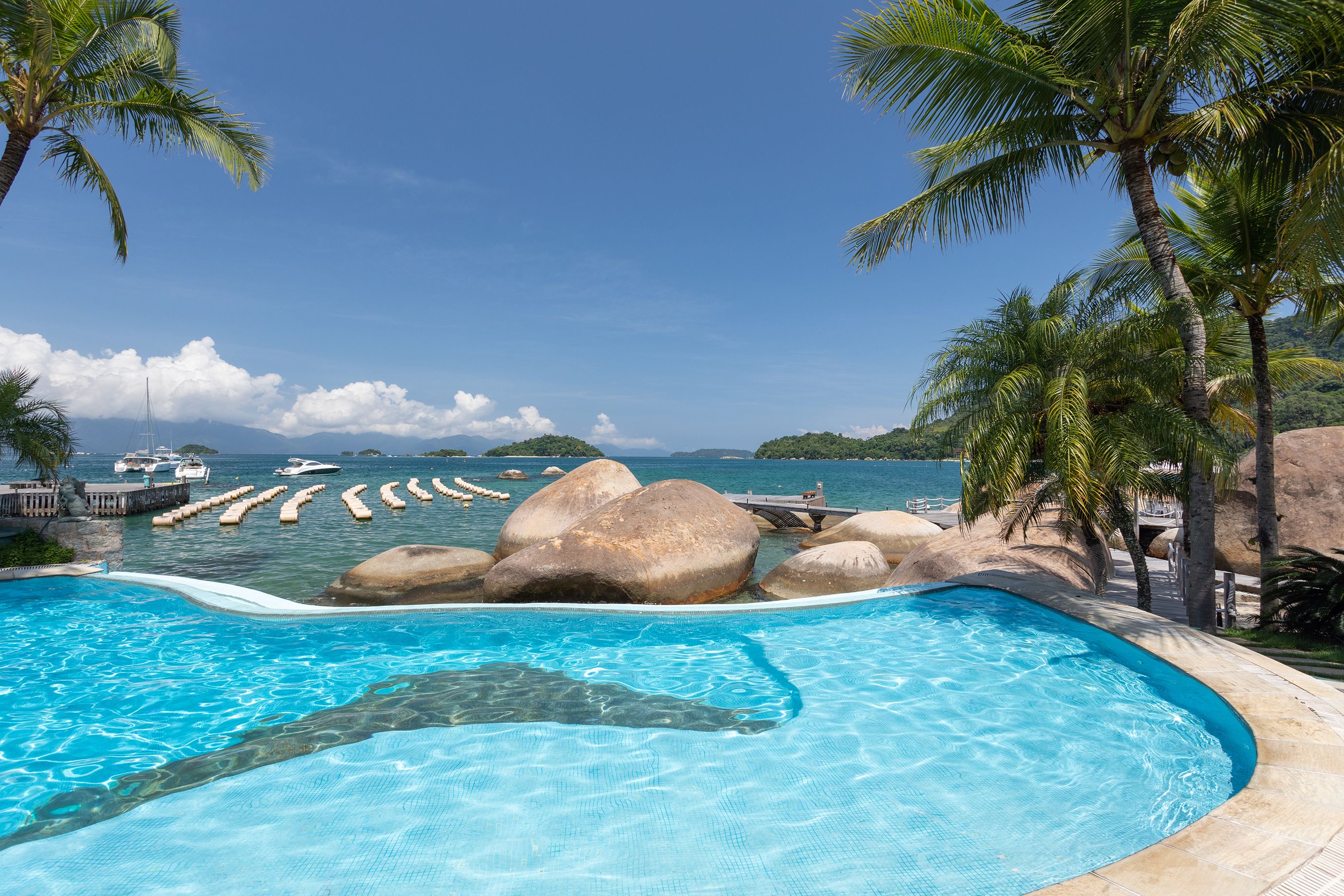 Casa Dengosa  Angra dos Reis, Brazil