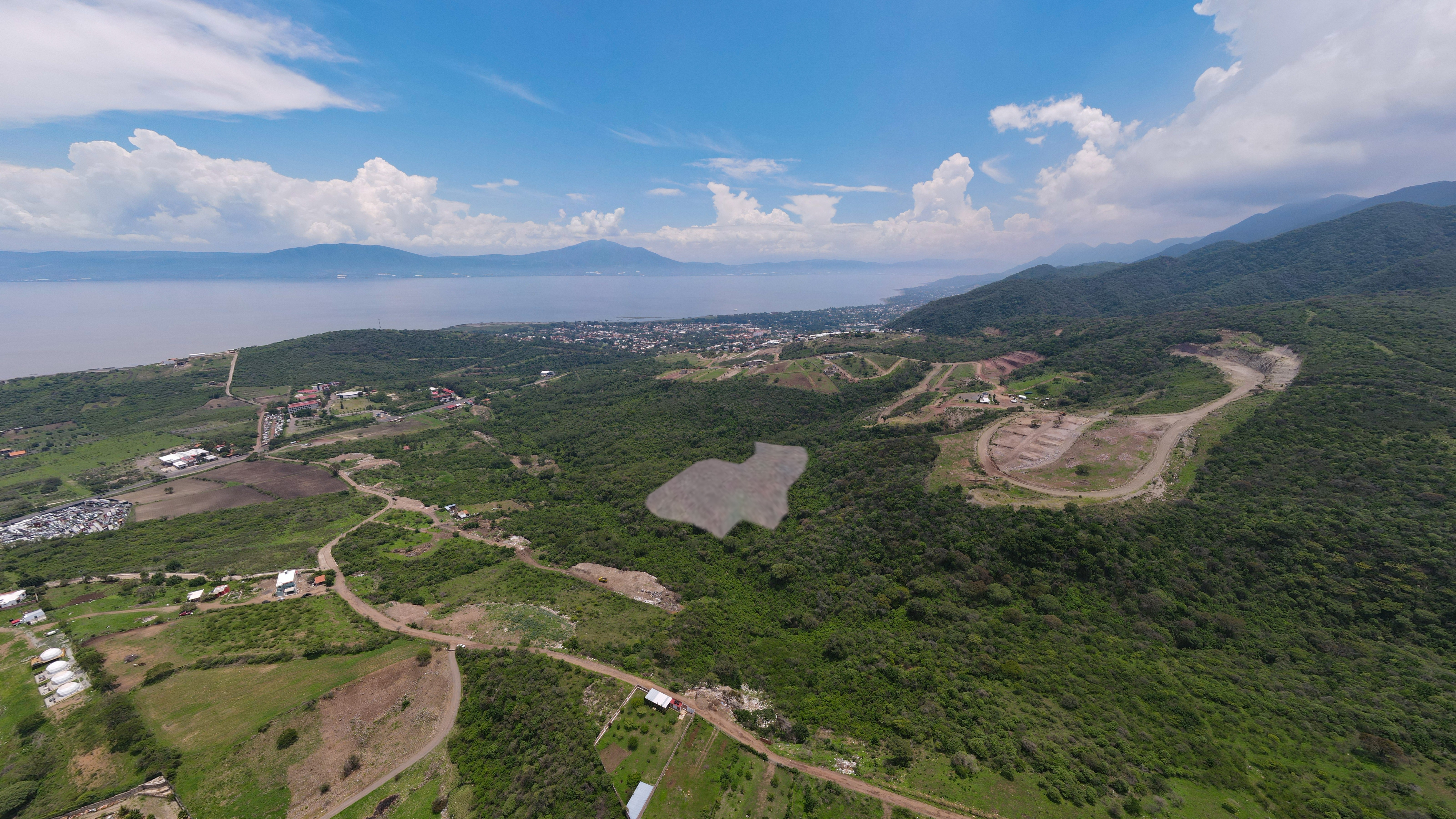 Lot for sale libramiento Ajijic, Chapala.