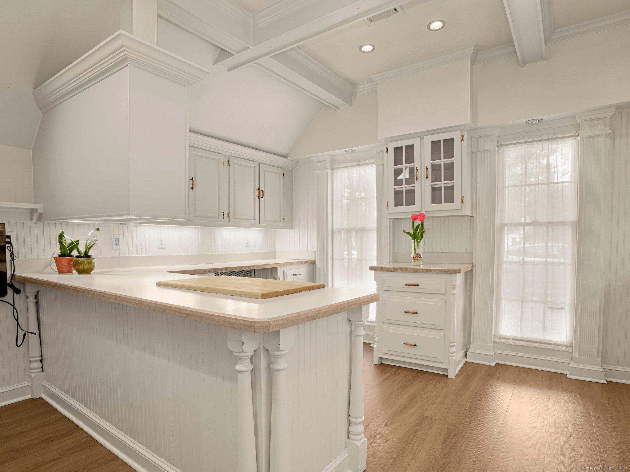 High Ridge Rd, Stamford, CT 06905