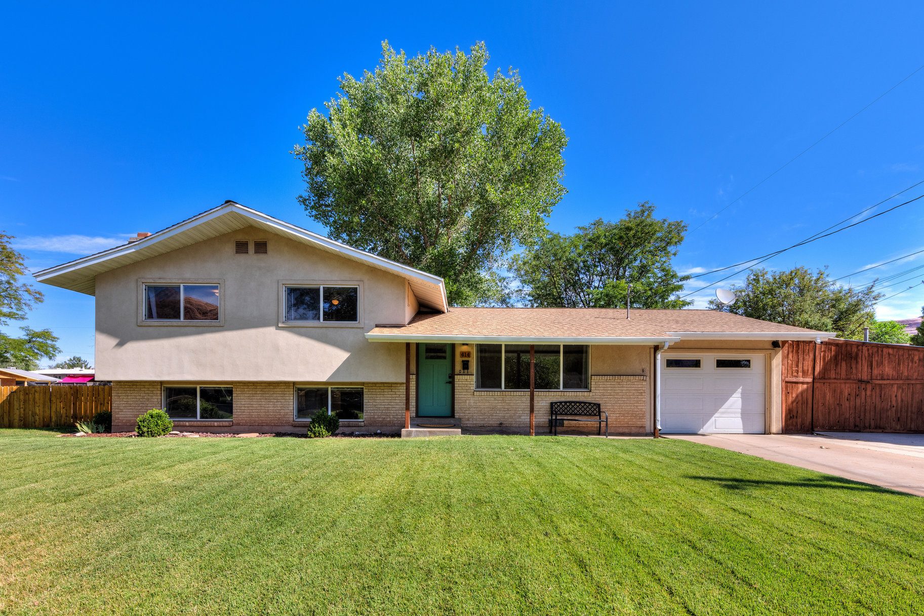 Charming Mid-Century Home In The Heart Of Moab